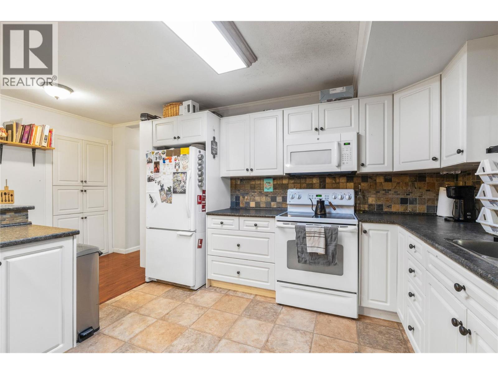 315 Bass Avenue, Enderby, British Columbia  V0E 1V0 - Photo 29 - 10375428