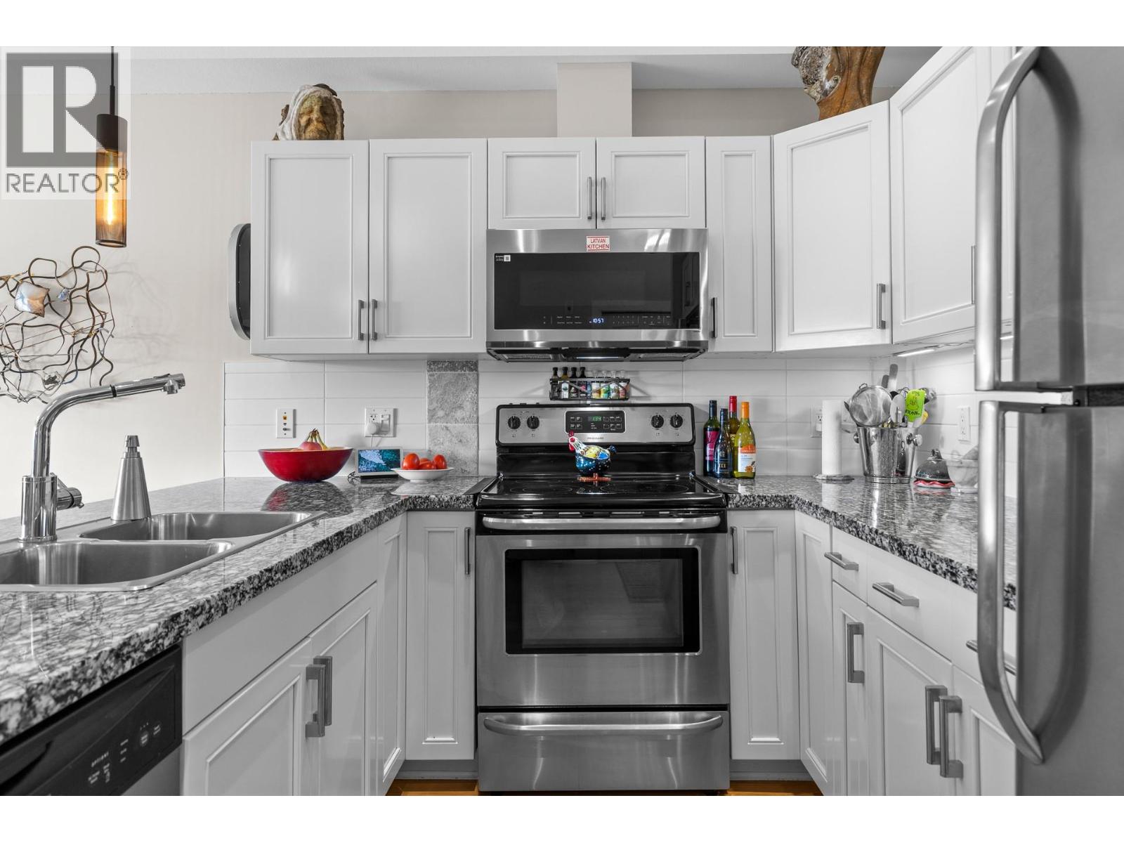 3220 Skyview Lane Unit# 408, Westbank, British Columbia  V4T 3J4 - Photo 3 - 10375871