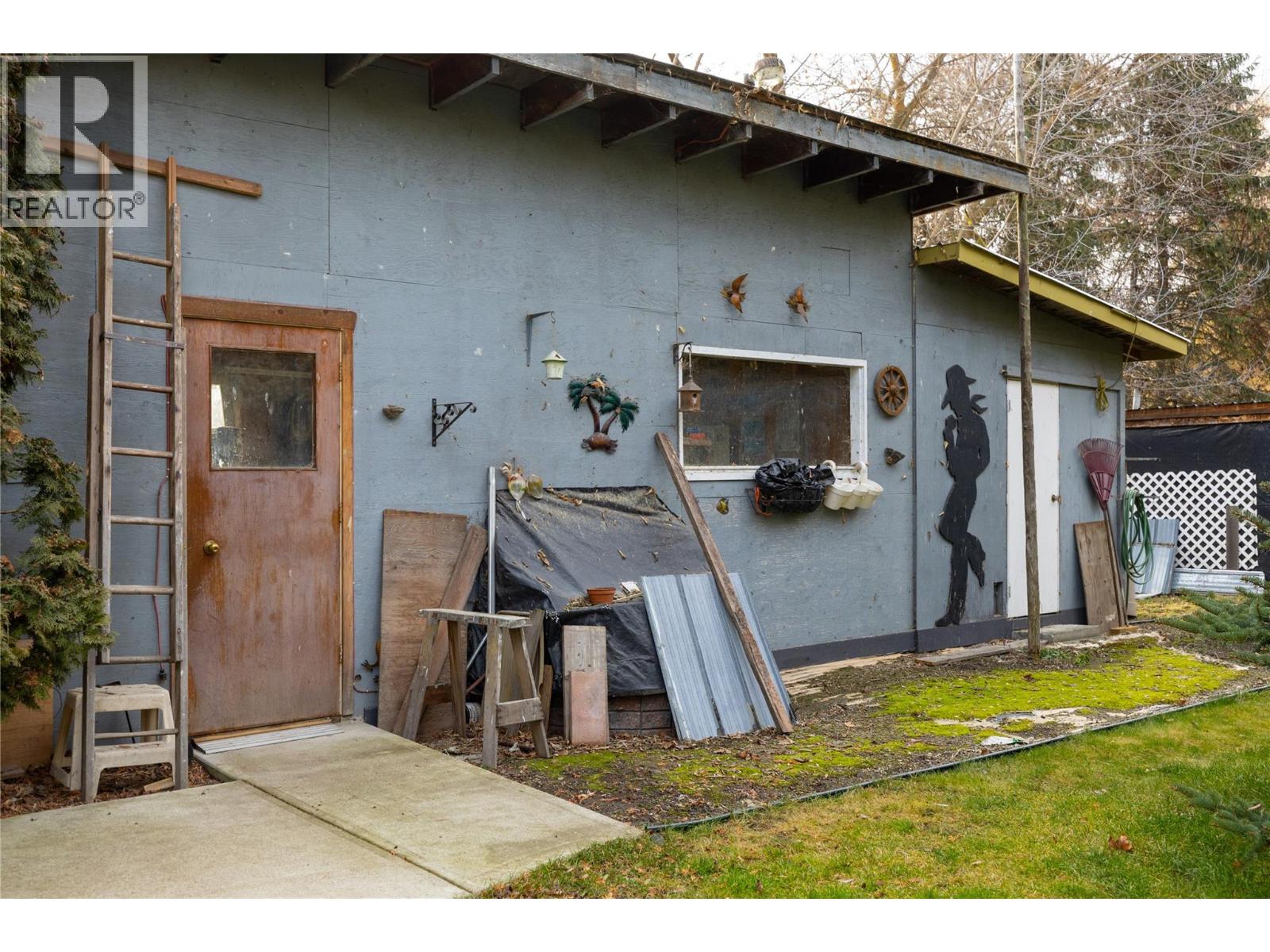 6292 Stickle Road, Vernon, British Columbia  V1B 3R2 - Photo 53 - 10375900