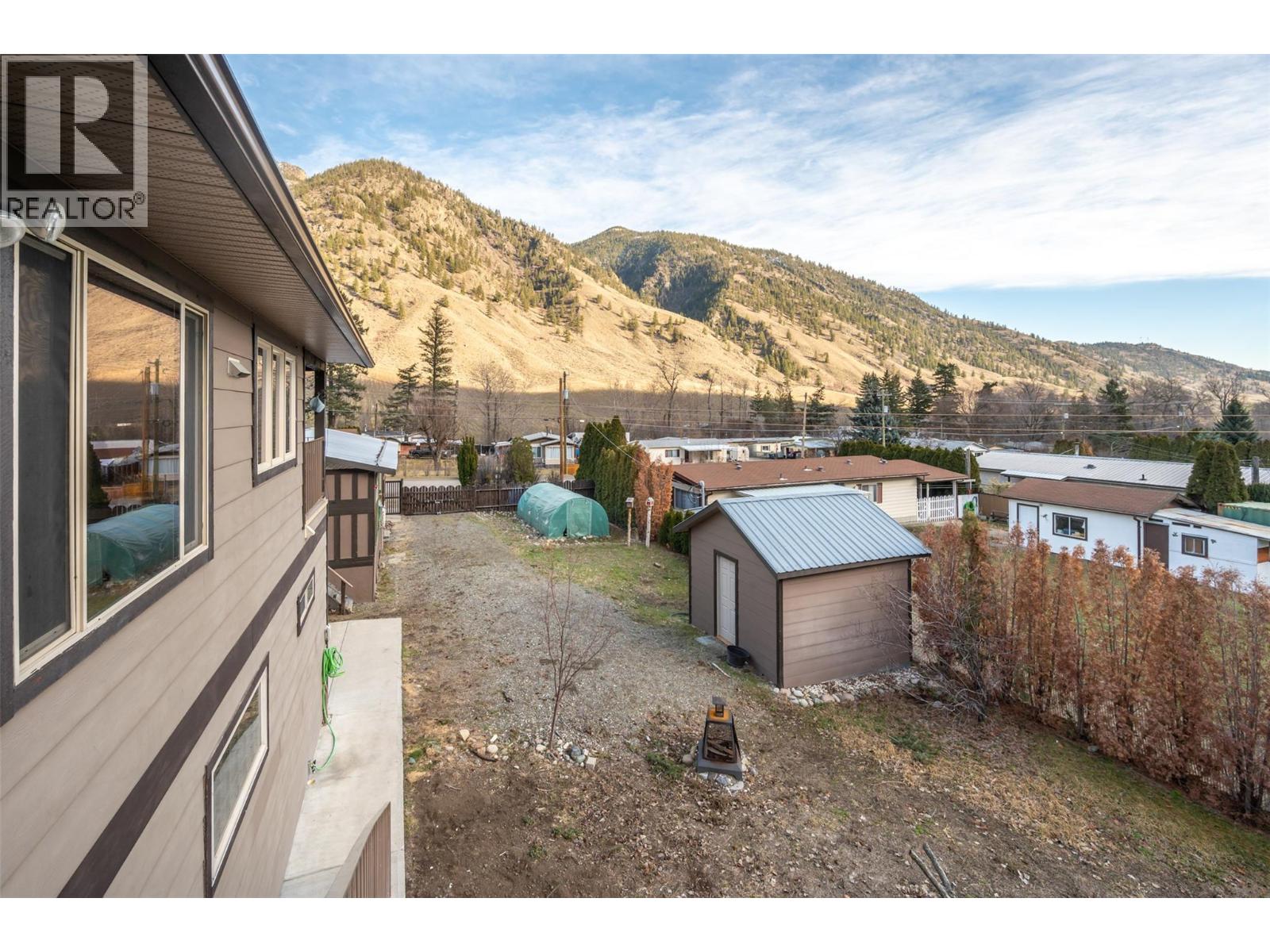 1436 Main Street, Keremeos, British Columbia  V0X 1N6 - Photo 3 - 10375895