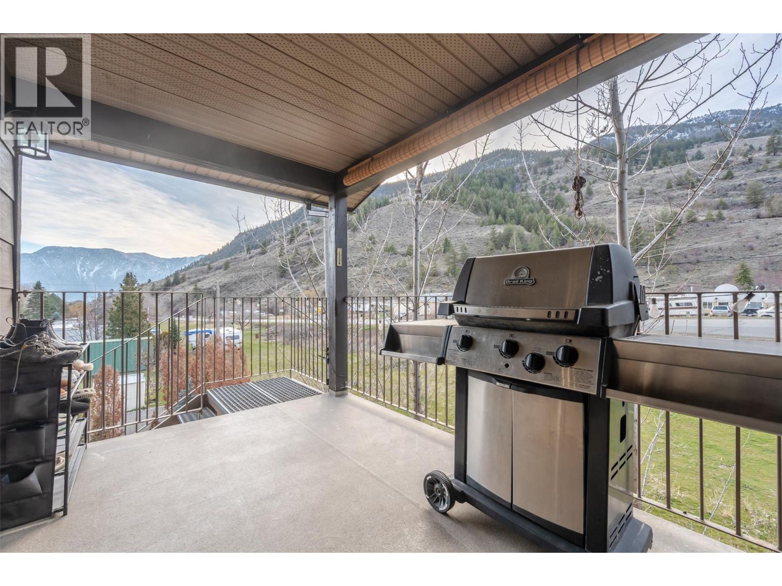 1436 Main Street, Keremeos, British Columbia  V0X 1N6 - Photo 34 - 10375895