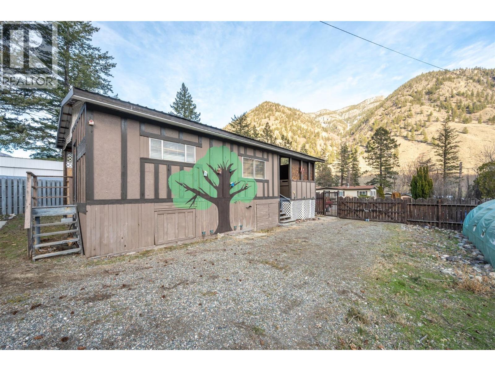 1436 Main Street, Keremeos, British Columbia  V0X 1N6 - Photo 62 - 10375895
