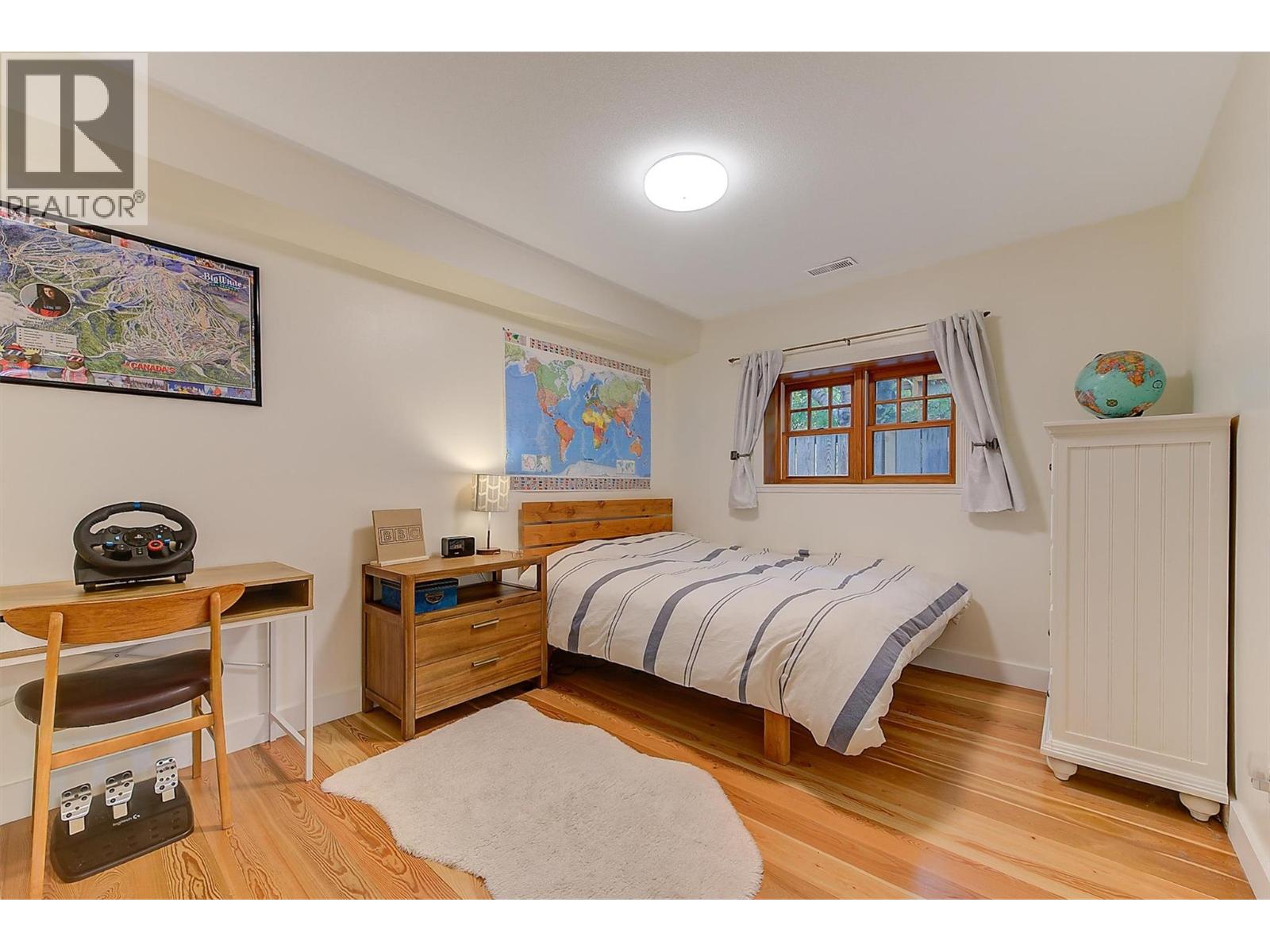 640 Roanoke Avenue, Kelowna, British Columbia  V1Y 7K8 - Photo 42 - 10375866