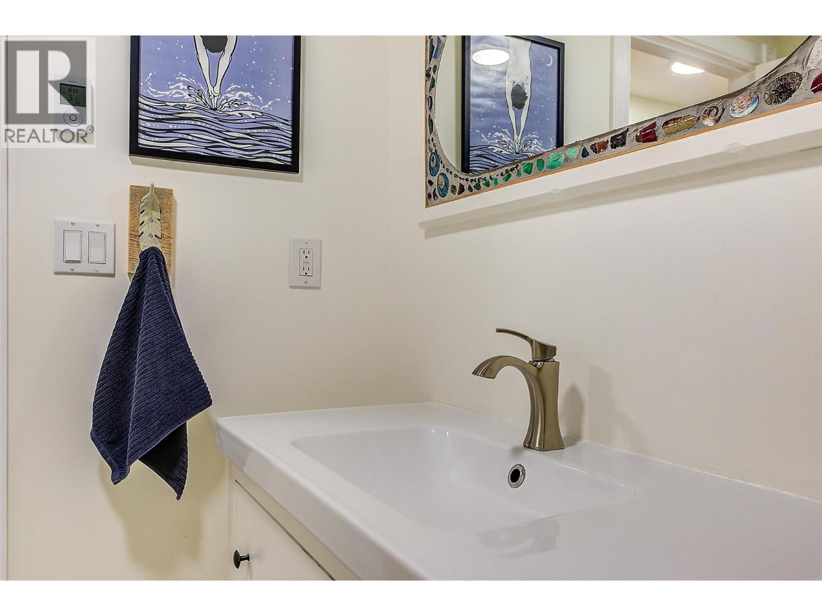 640 Roanoke Avenue, Kelowna, British Columbia  V1Y 7K8 - Photo 46 - 10375866