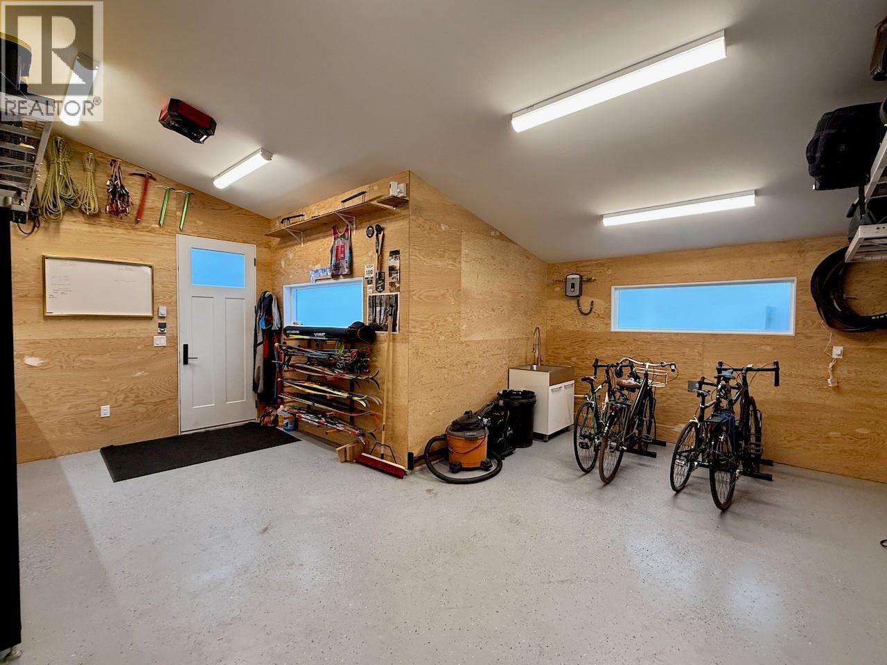 640 Roanoke Avenue, Kelowna, British Columbia  V1Y 7K8 - Photo 57 - 10375866