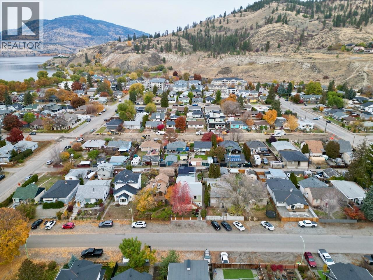 640 Roanoke Avenue, Kelowna, British Columbia  V1Y 7K8 - Photo 8 - 10375866