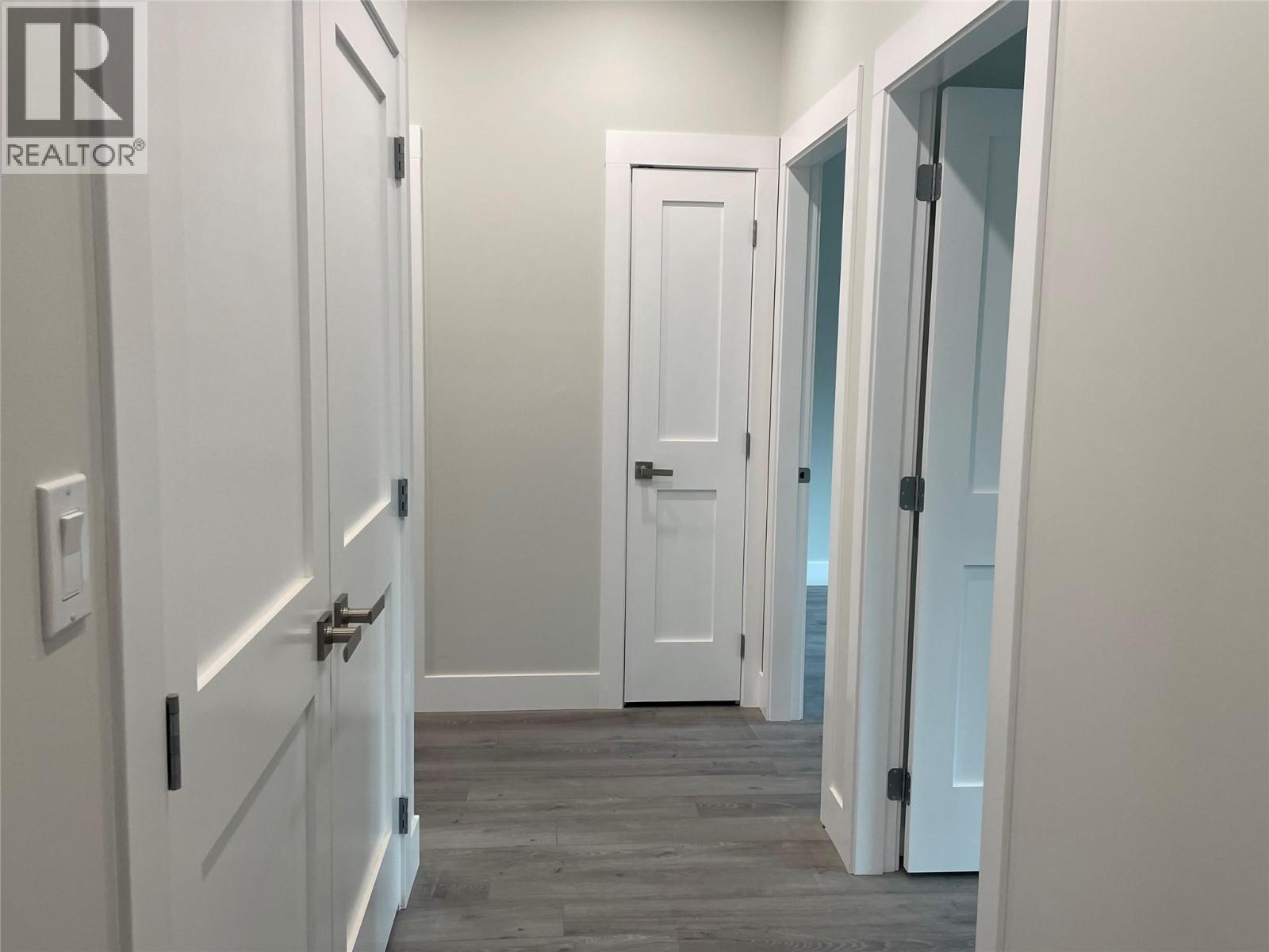 160 3rd Avenue, Christina Lake, British Columbia  V0H 1E0 - Photo 11 - 10375864