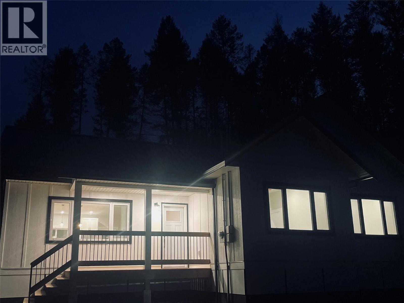 160 3rd Avenue, Christina Lake, British Columbia  V0H 1E0 - Photo 35 - 10375864