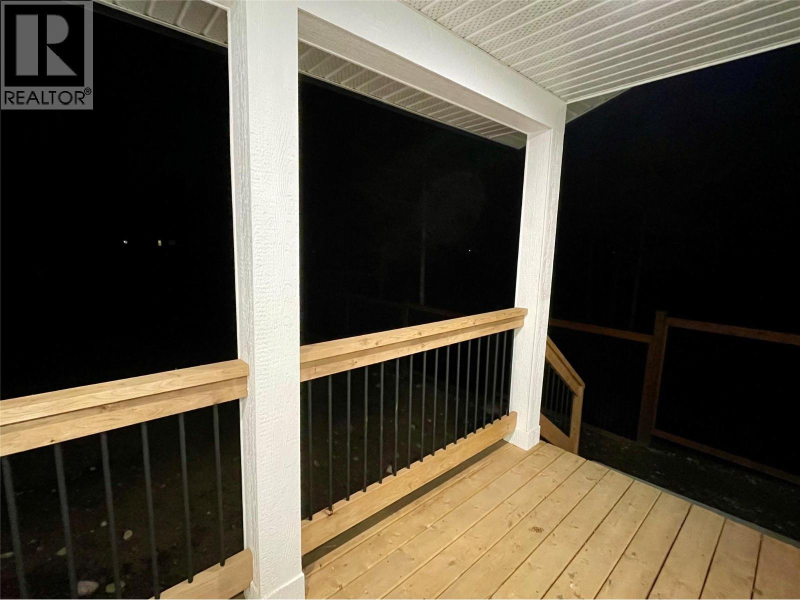 160 3rd Avenue, Christina Lake, British Columbia  V0H 1E0 - Photo 37 - 10375864
