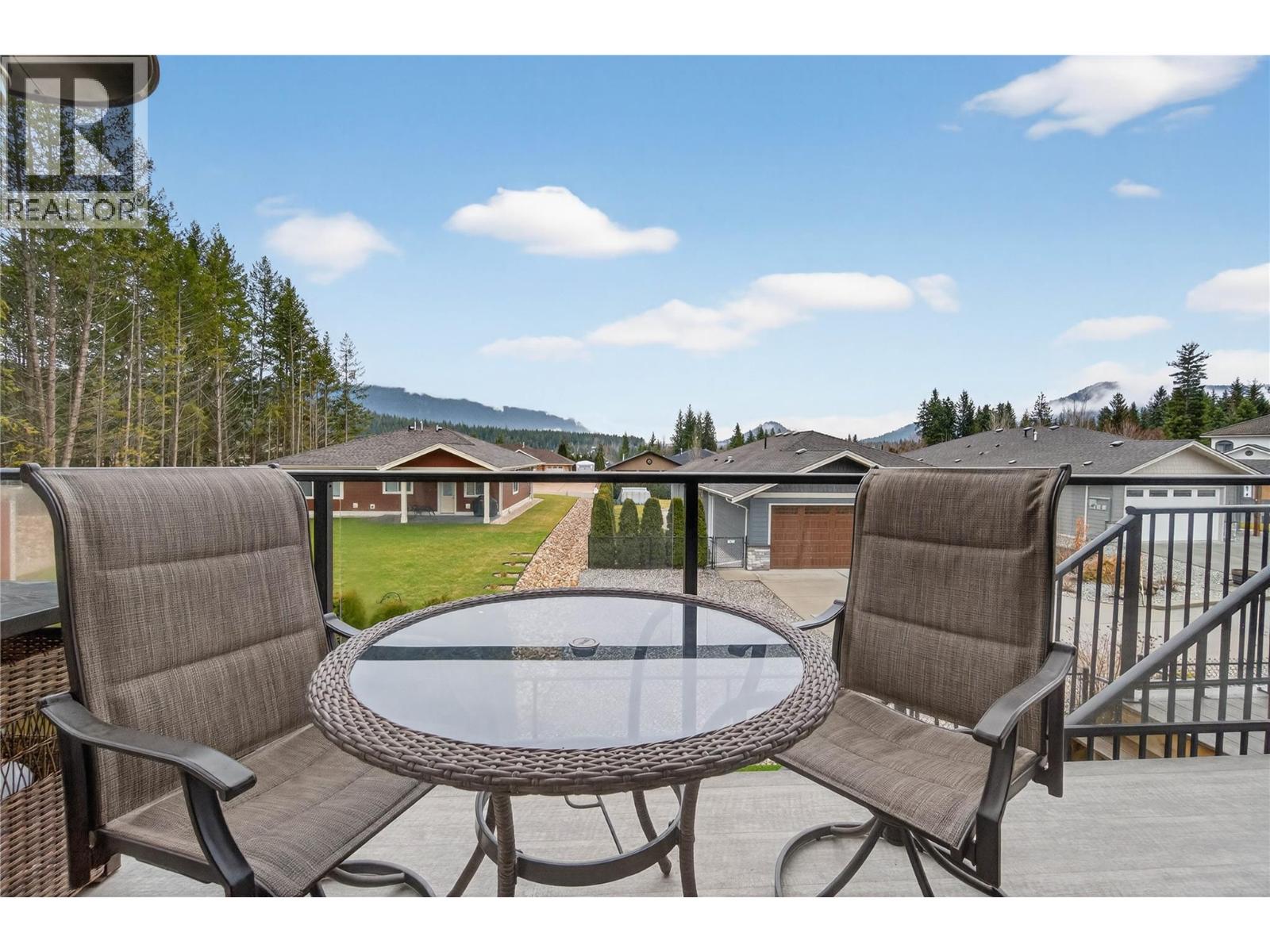2715 Golf Course Drive Unit# #6, Blind Bay, British Columbia  V0E 1H1 - Photo 64 - 10375170