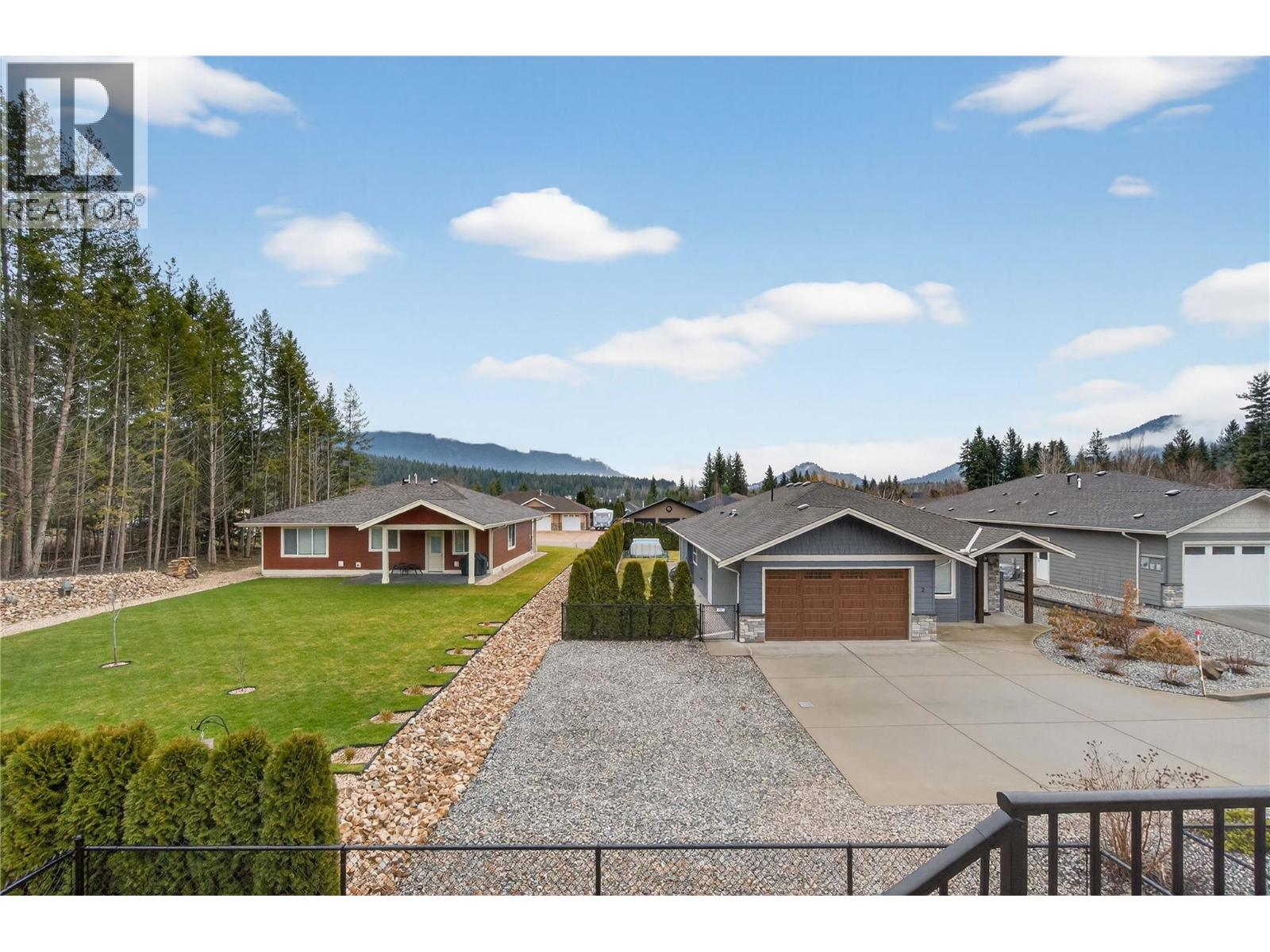 2715 Golf Course Drive Unit# #6, Blind Bay, British Columbia  V0E 1H1 - Photo 69 - 10375170