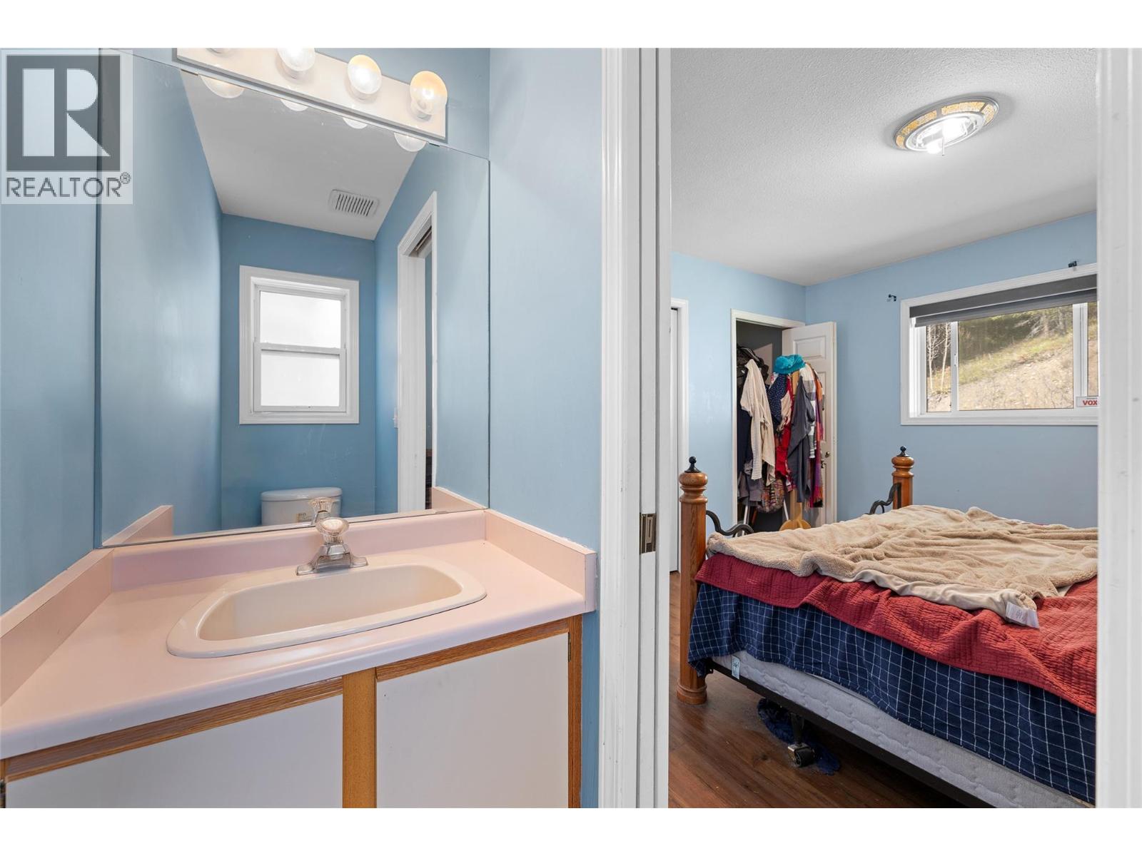 7114 Goshawk Road, Kelowna, British Columbia  V1P 1H9 - Photo 24 - 10375742