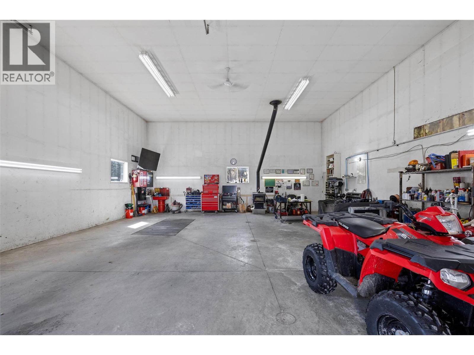 7114 Goshawk Road, Kelowna, British Columbia  V1P 1H9 - Photo 42 - 10375742