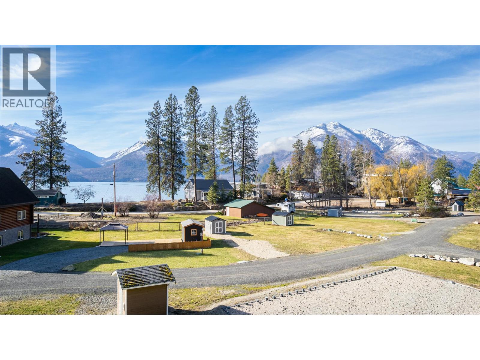 290 Laguna Crescent, Twin Bays, British Columbia  V0B 1A1 - Photo 3 - 10375321