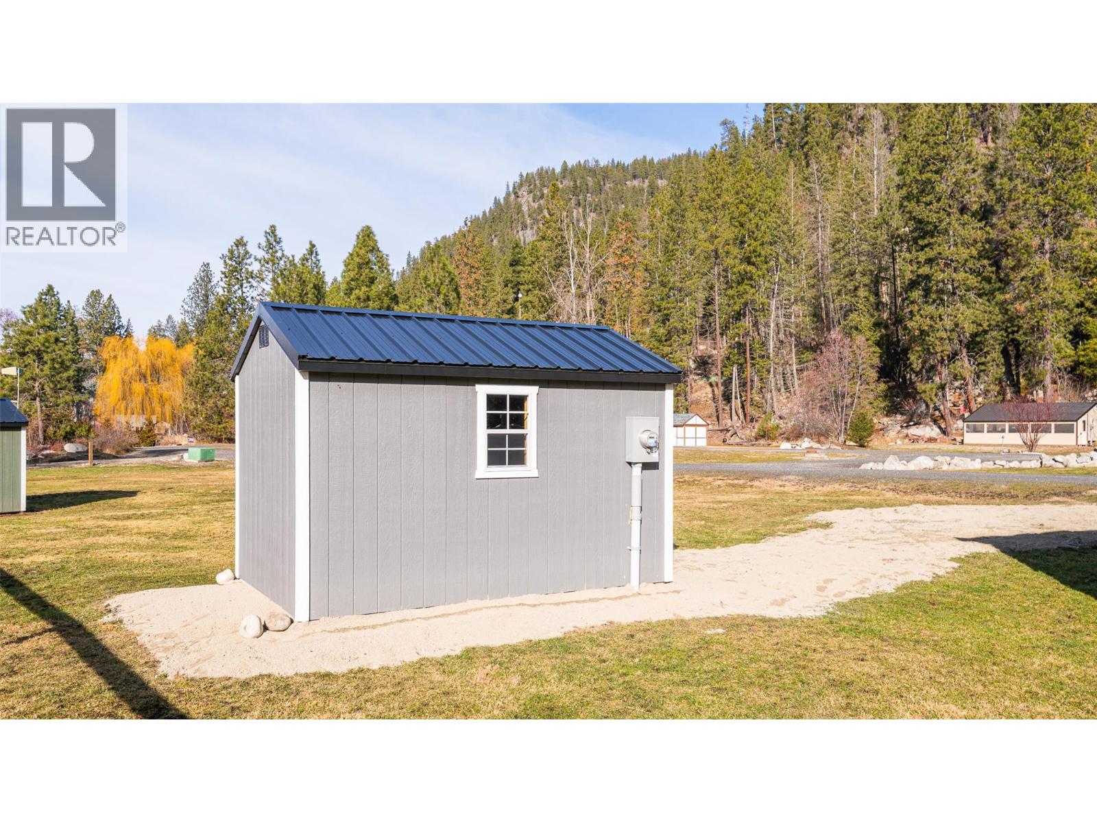 290 Laguna Crescent, Twin Bays, British Columbia  V0B 1A1 - Photo 9 - 10375321