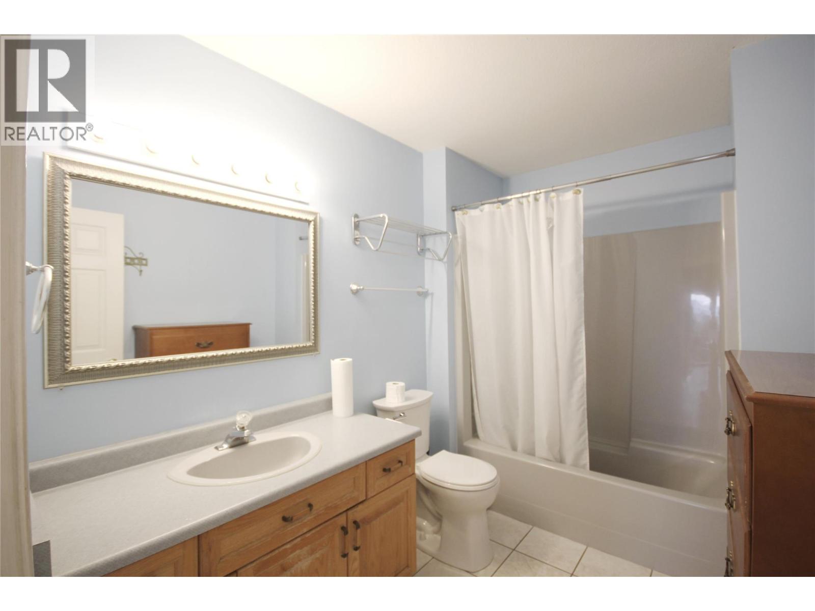 331 Sudbury Avenue, Penticton, British Columbia  V2A 8M7 - Photo 7 - 10375892