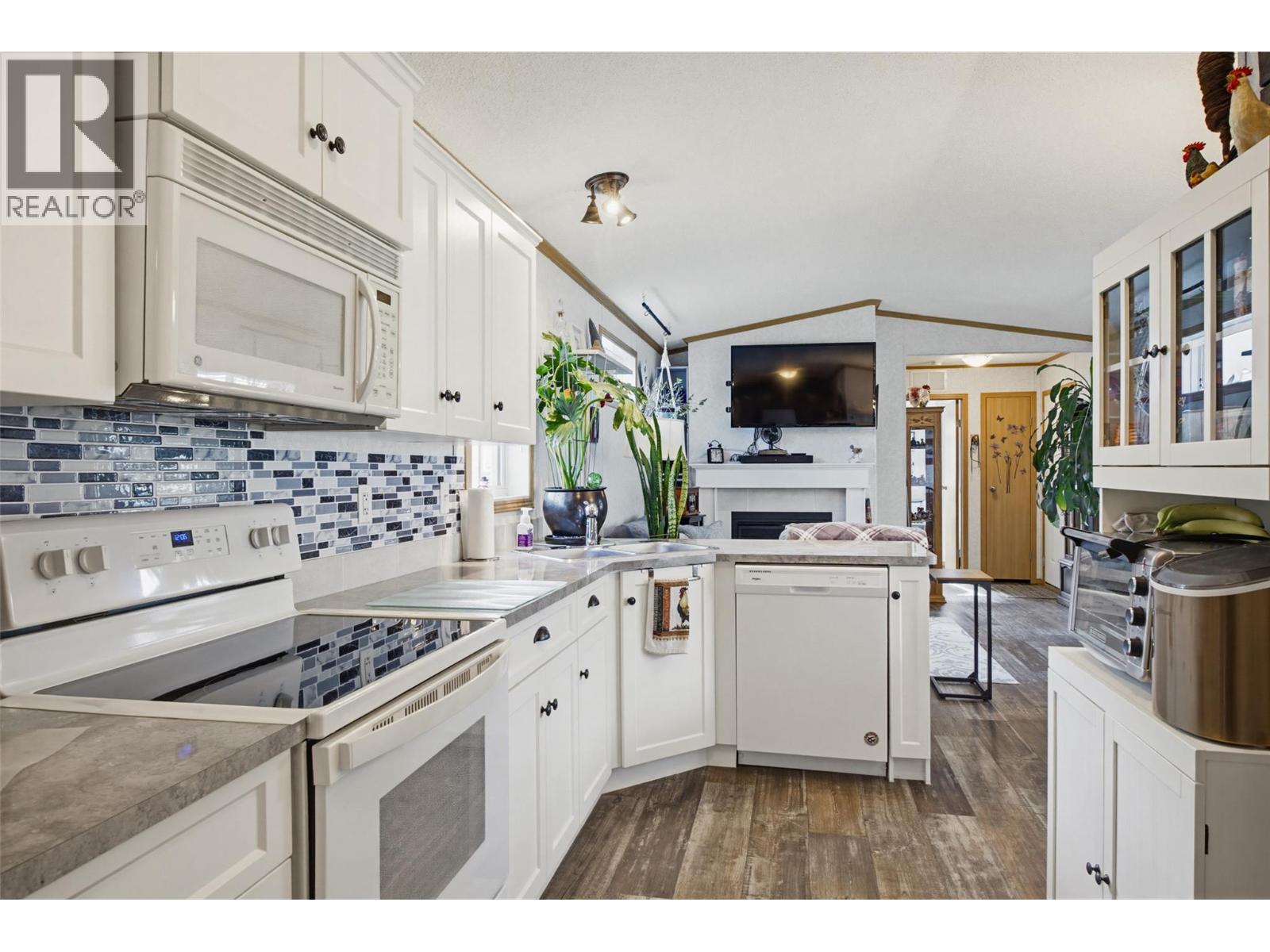 235 Aylmer Road Unit# 12, Chase, British Columbia  V0E 1M1 - Photo 8 - 10375857