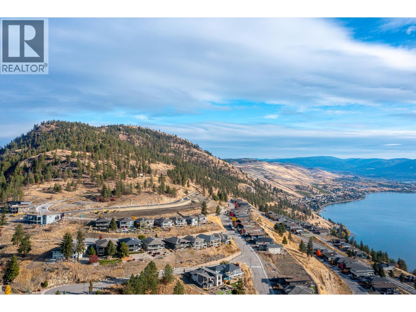 9228 Morning Glory Place, Vernon, British Columbia  V1H 0B6 - Photo 8 - 10375641