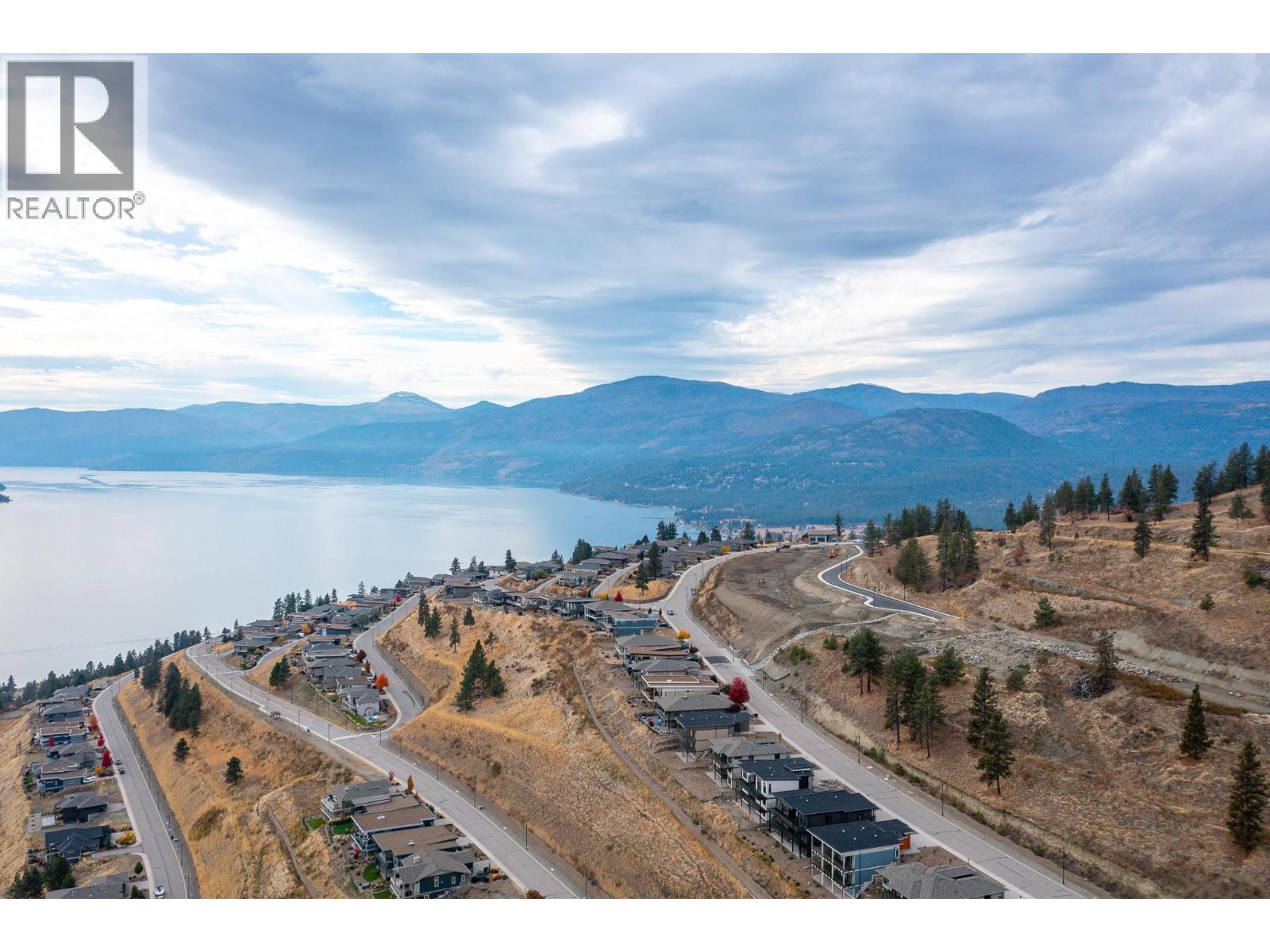 9212 Morning Glory Place, Vernon, British Columbia  V1H 0B6 - Photo 6 - 10375639