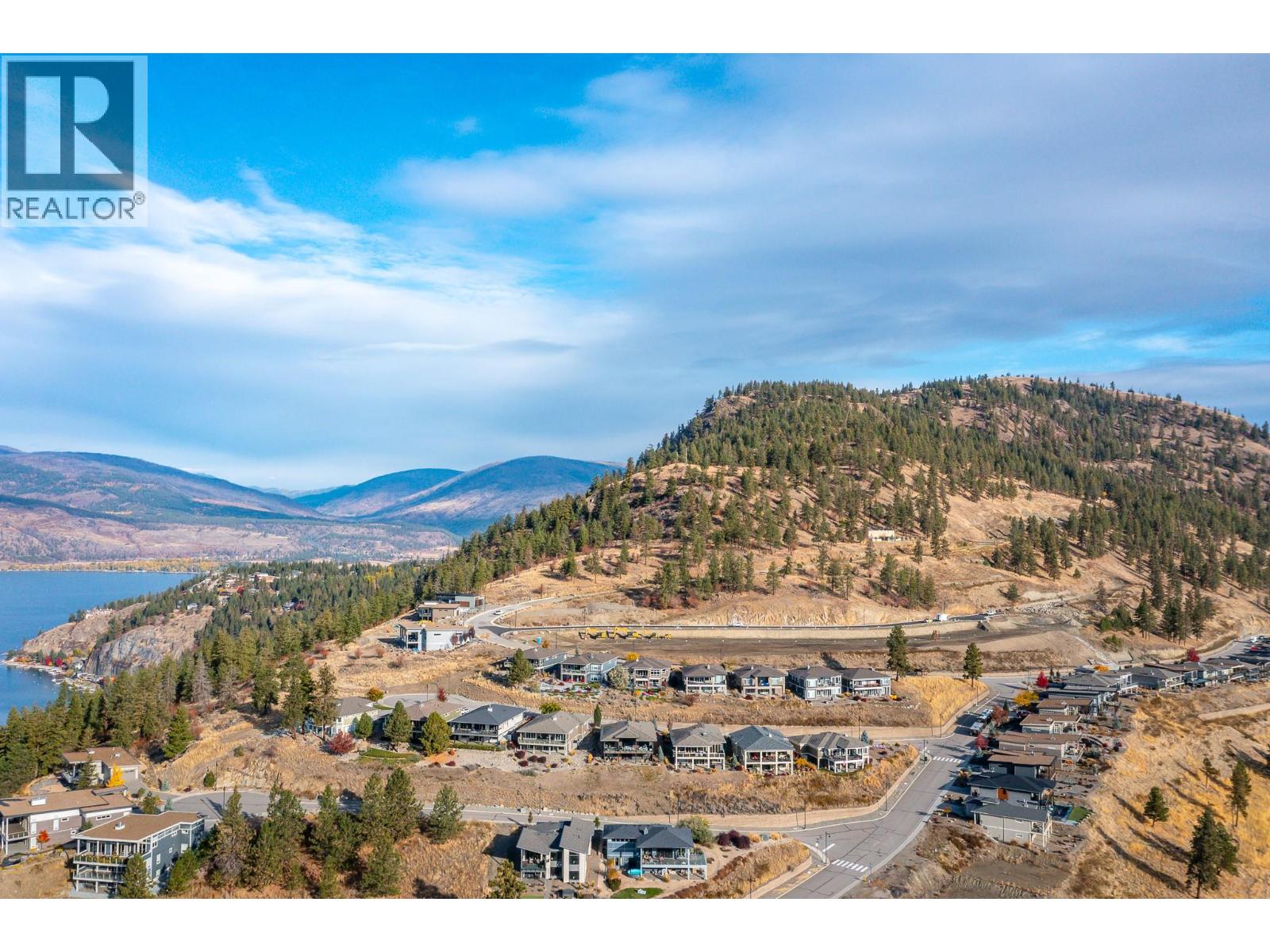 9204 Morning Glory Place, Vernon, British Columbia  V1H 0B6 - Photo 12 - 10375638