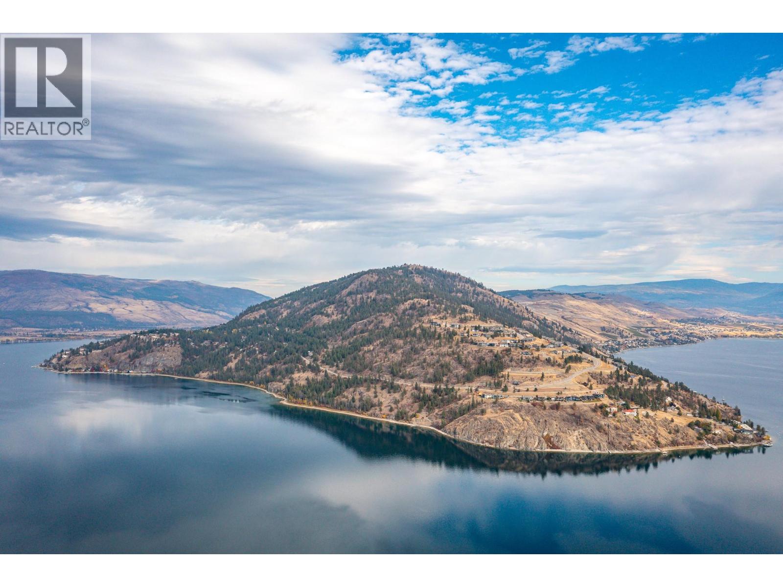 9204 Morning Glory Place, Vernon, British Columbia  V1H 0B6 - Photo 4 - 10375638