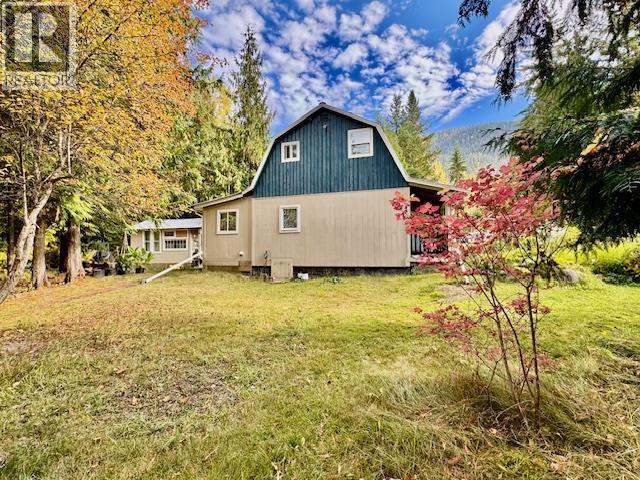 7812 6 Highway, Fauquier, British Columbia  V0G 1K0 - Photo 31 - 10369058