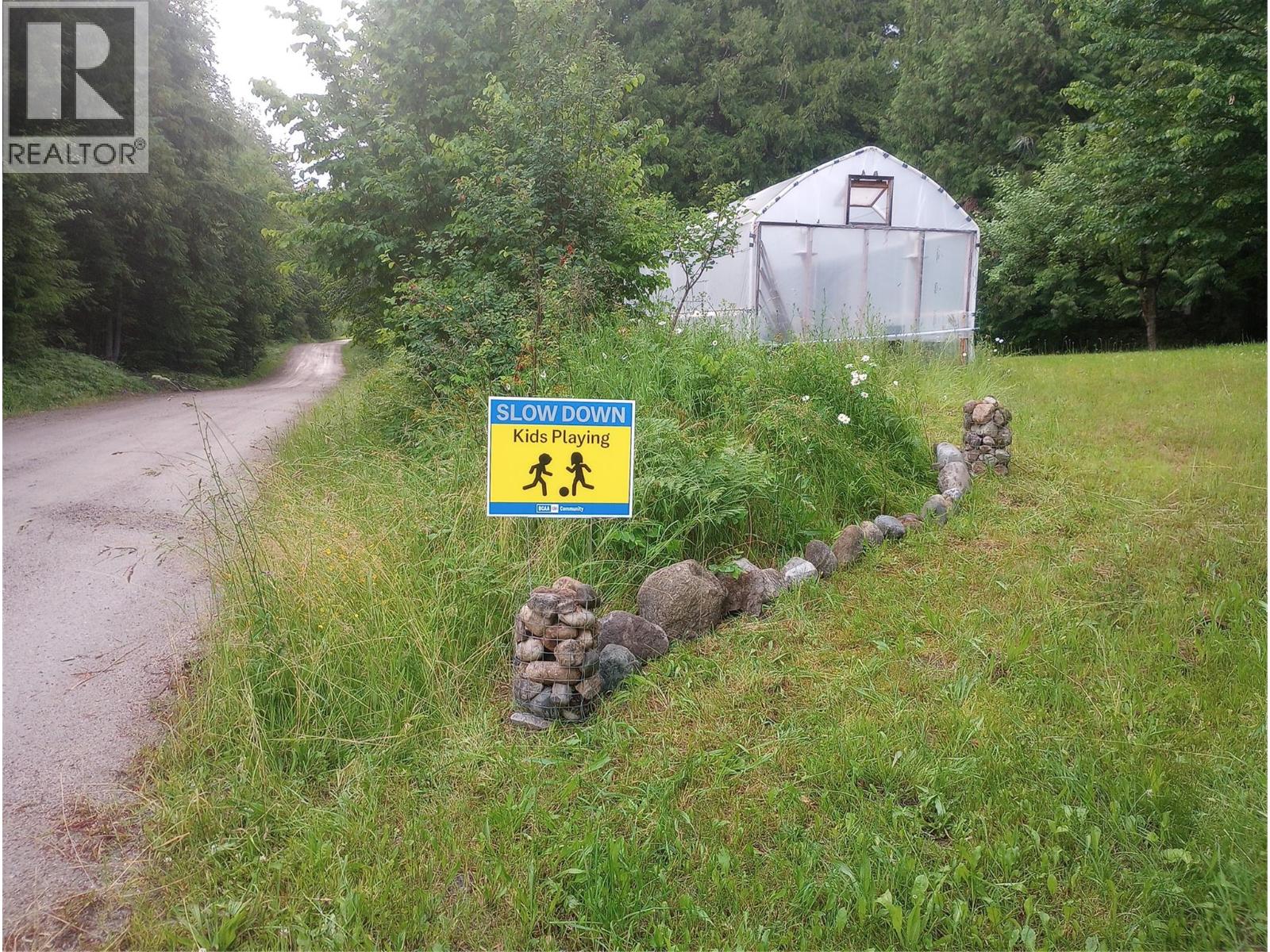 7812 6 Highway, Fauquier, British Columbia  V0G 1K0 - Photo 43 - 10369058