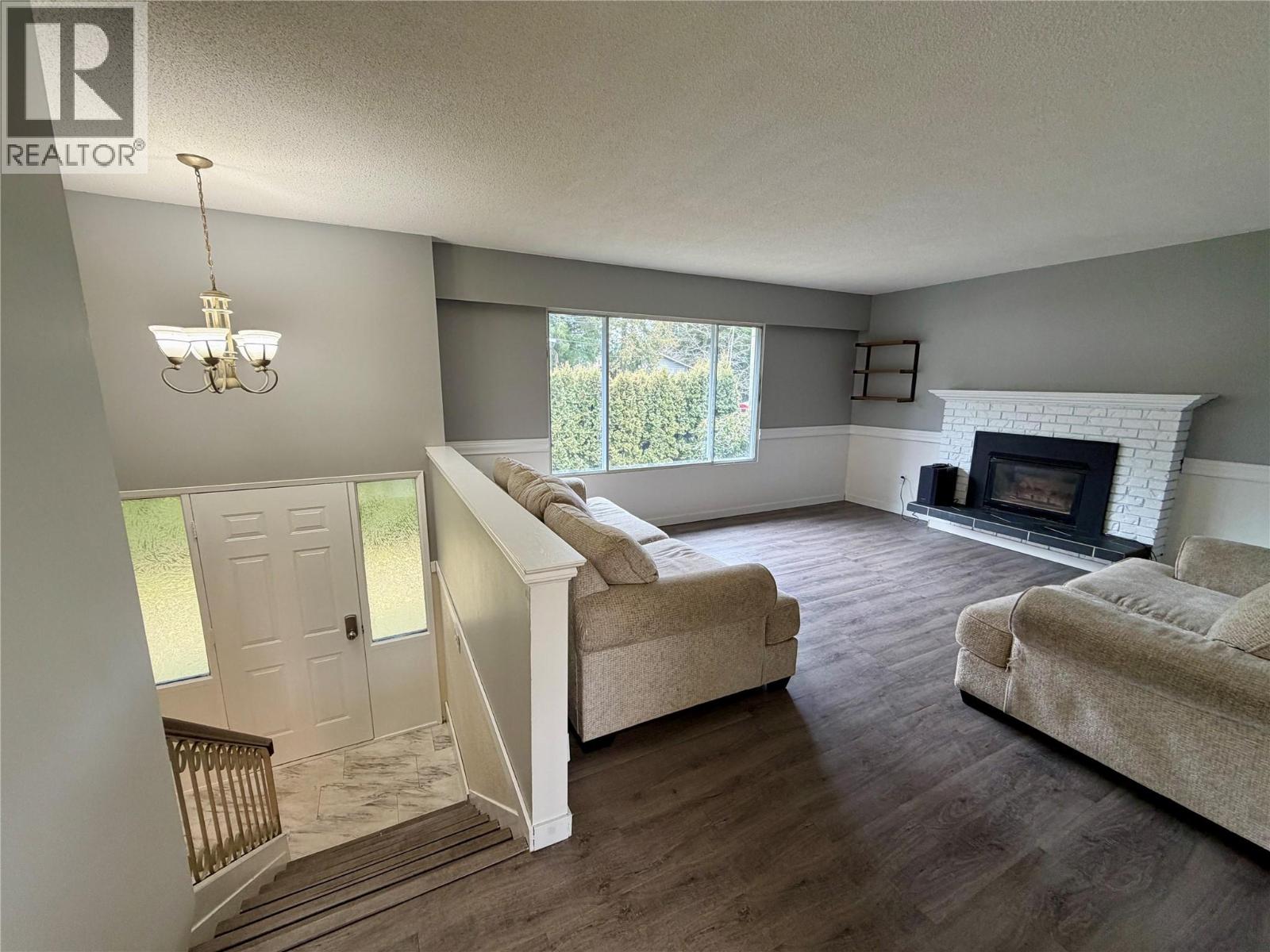 606 Spruce Street, Sicamous, British Columbia  V0E 2V0 - Photo 13 - 10375486