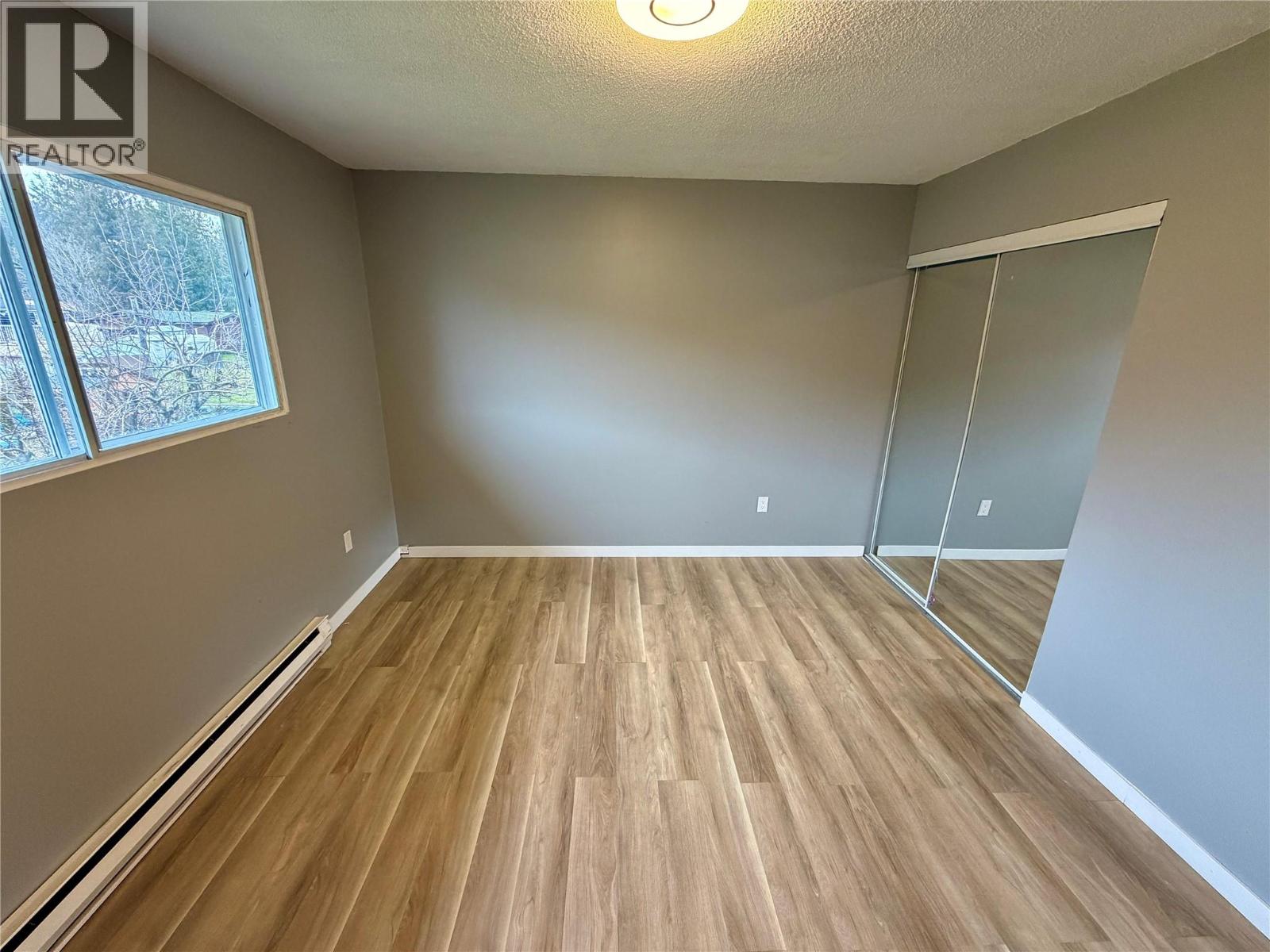 606 Spruce Street, Sicamous, British Columbia  V0E 2V0 - Photo 16 - 10375486