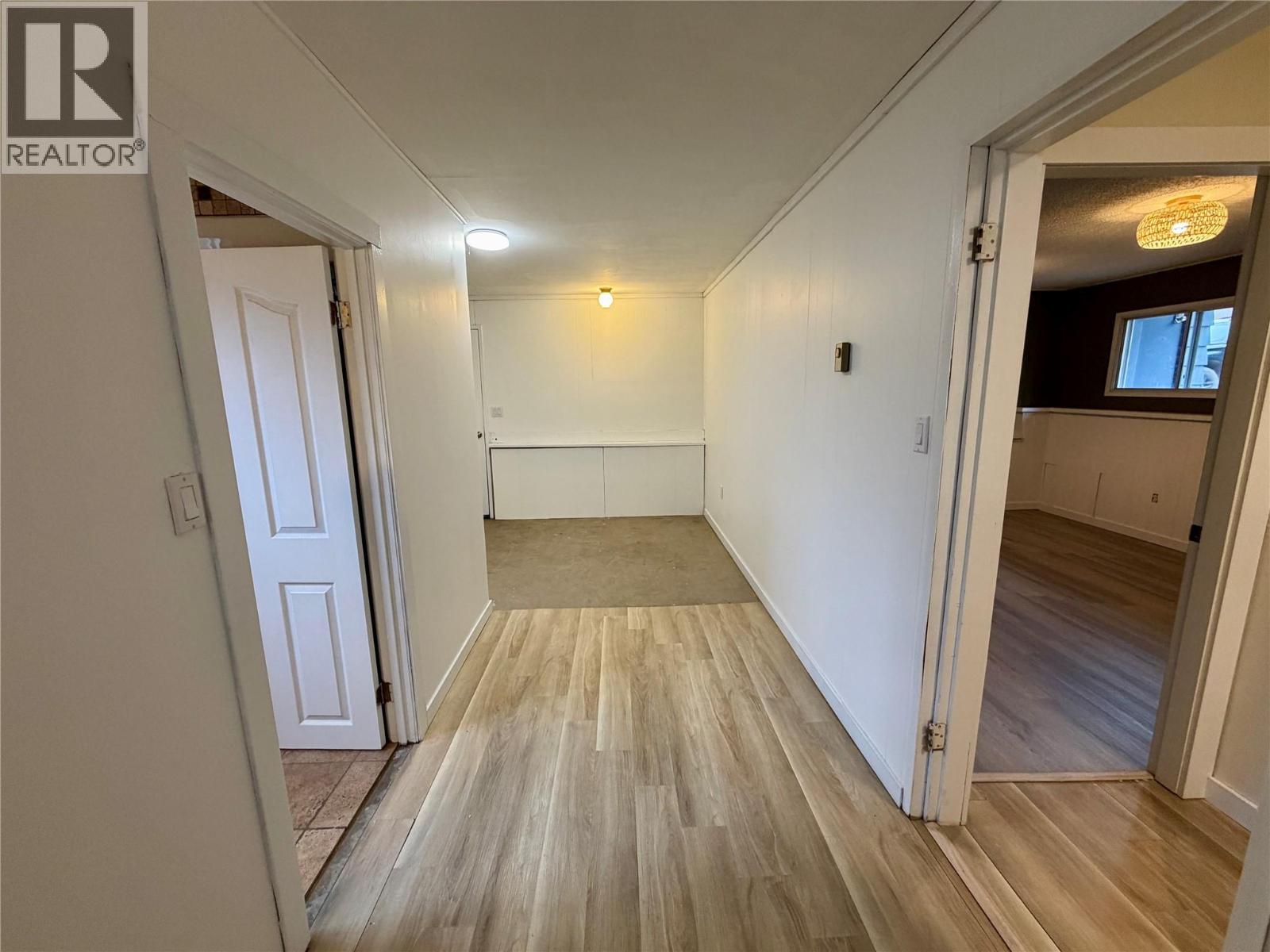 606 Spruce Street, Sicamous, British Columbia  V0E 2V0 - Photo 32 - 10375486