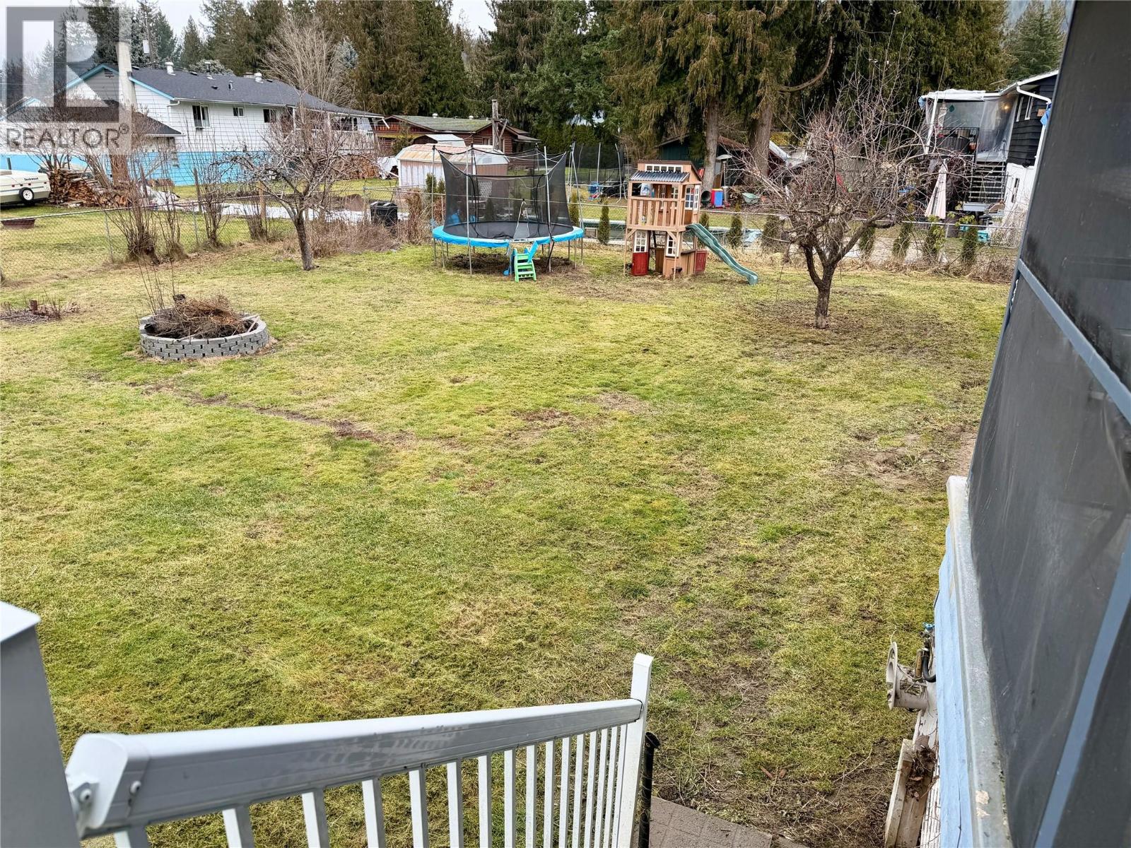 606 Spruce Street, Sicamous, British Columbia  V0E 2V0 - Photo 43 - 10375486