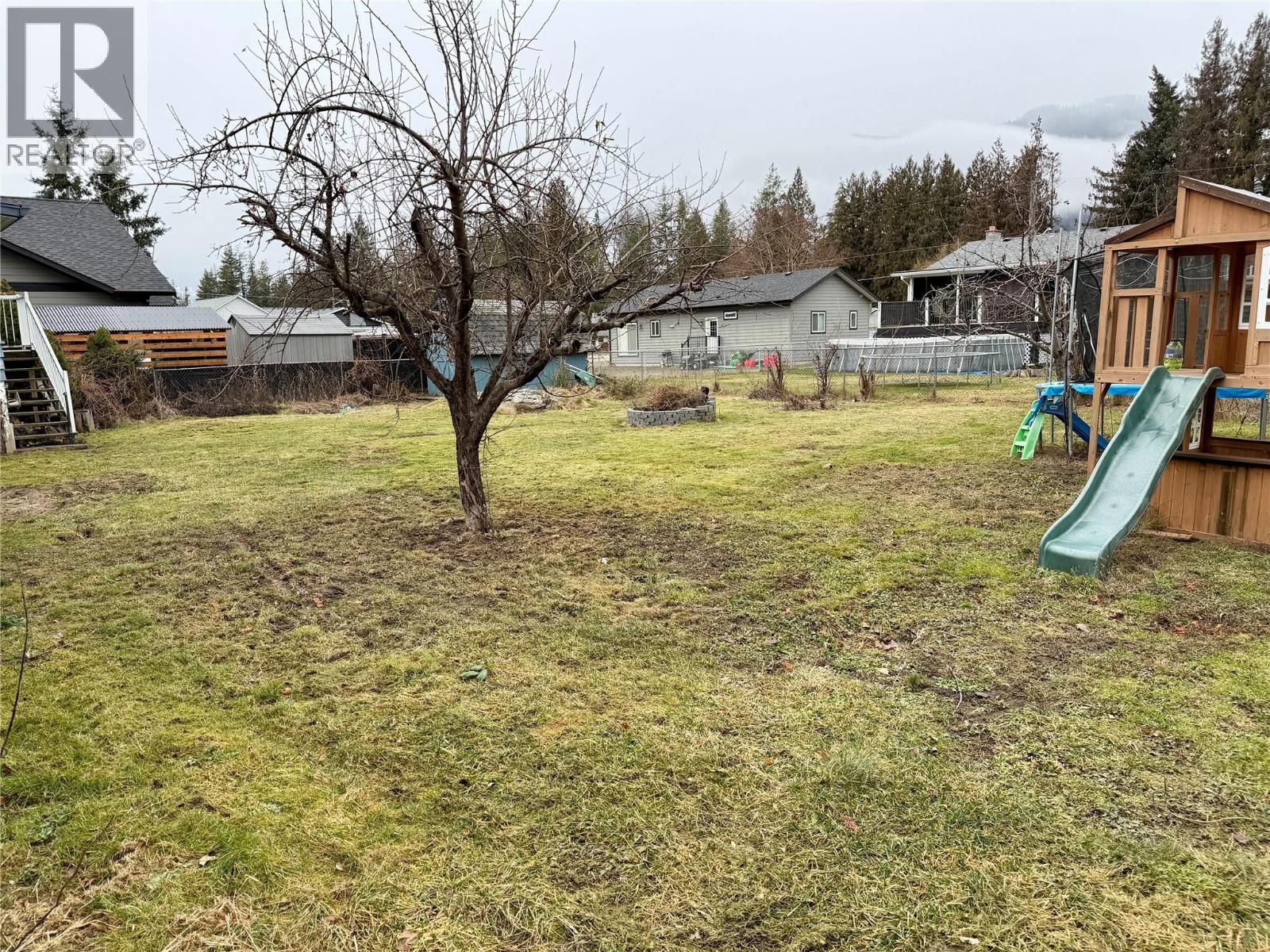 606 Spruce Street, Sicamous, British Columbia  V0E 2V0 - Photo 46 - 10375486