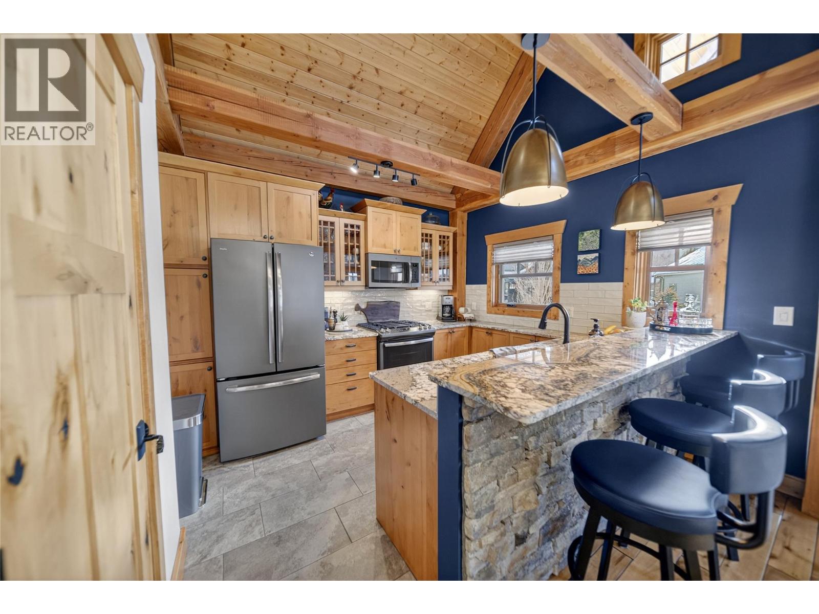 113 Kodiak Crescent, Kimberley, British Columbia  V1A 0B2 - Photo 5 - 10375628