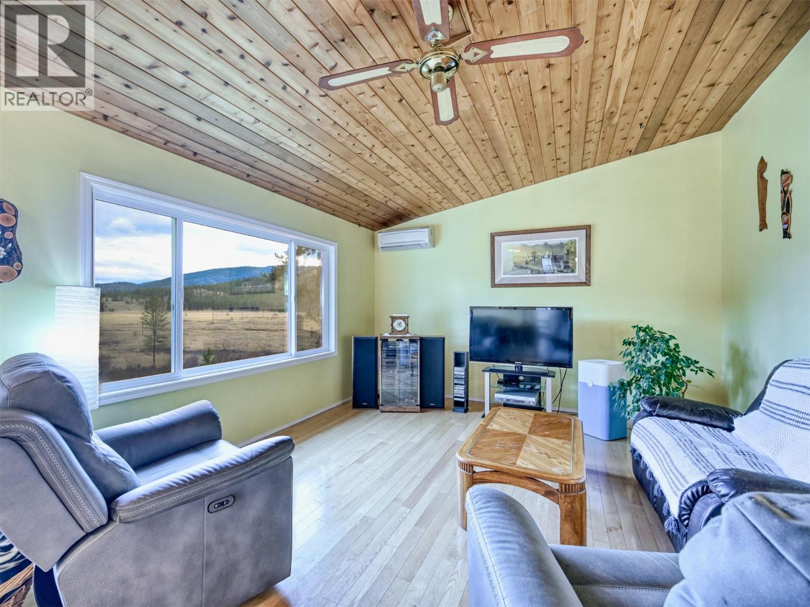 2807 Willowbrook Rd Road, Oliver, British Columbia  V0H 1T5 - Photo 5 - 10375743