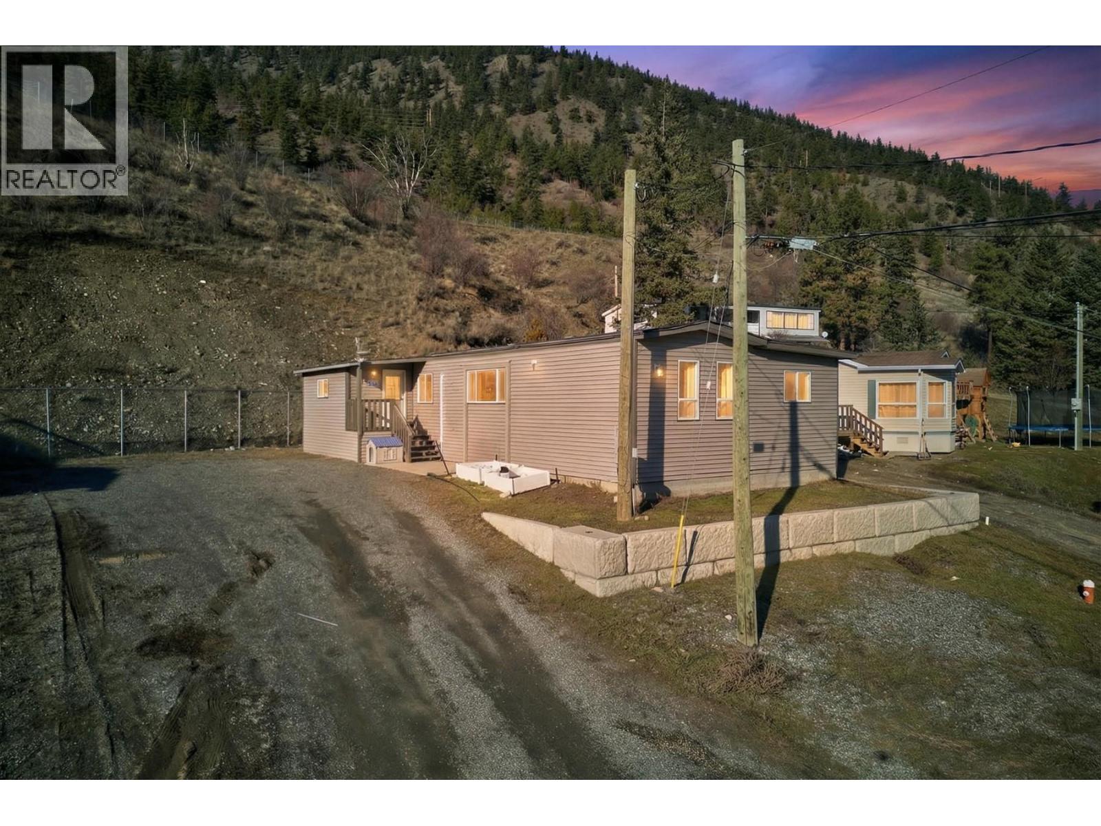 291 Park Drive, Lillooet, British Columbia  V0K 1V0 - Photo 1 - 10375045