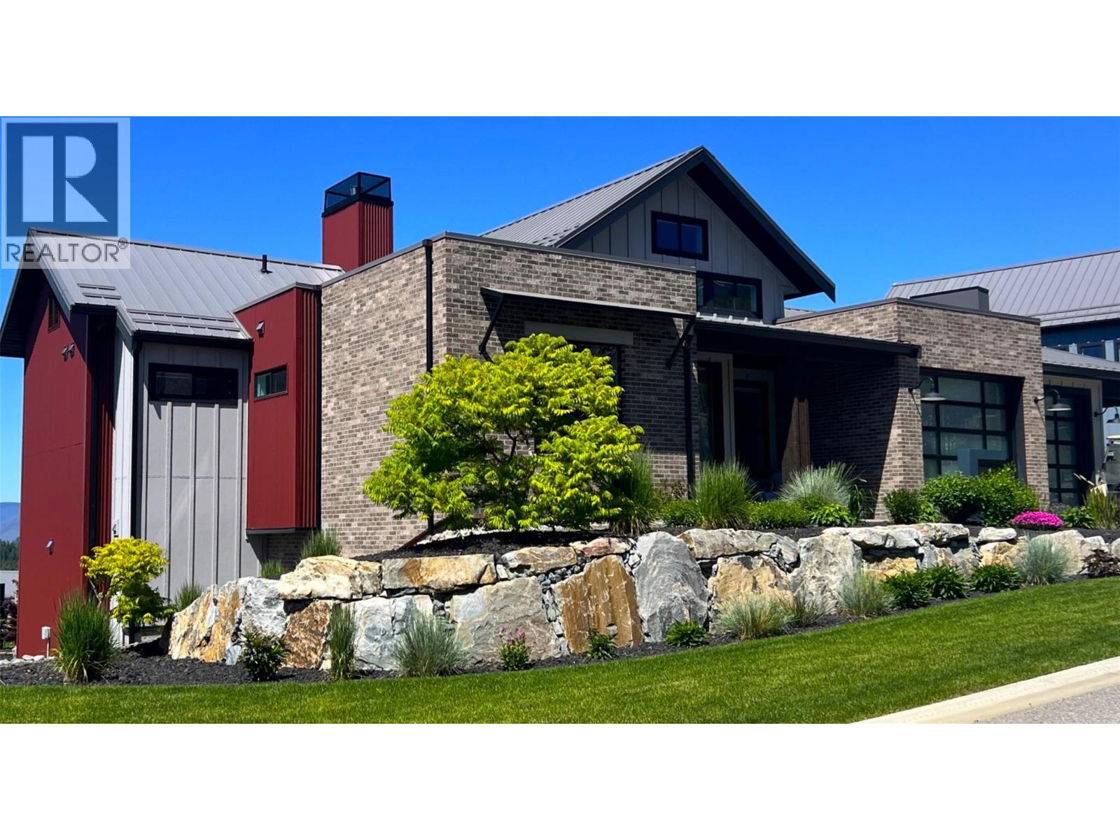 253 Ashcroft Court, Vernon, British Columbia  V1H 2M1 - Photo 1 - 10375692