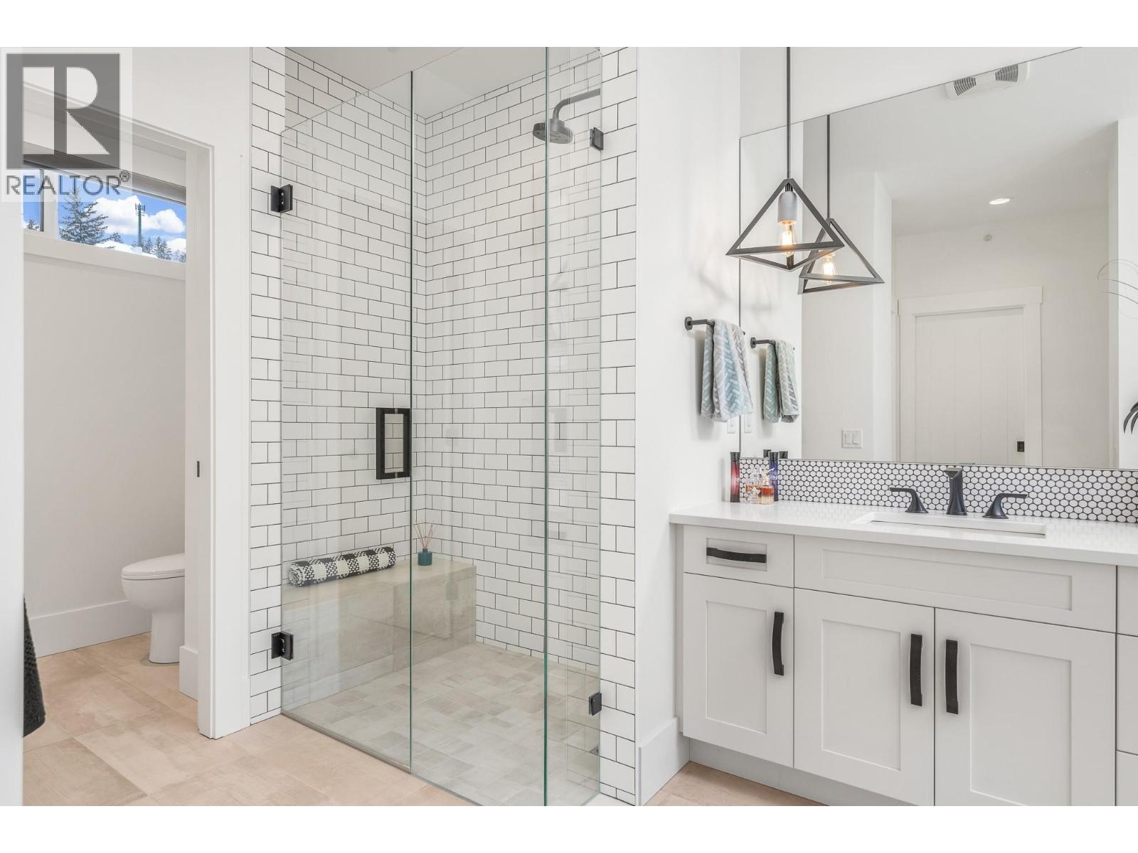 253 Ashcroft Court, Vernon, British Columbia  V1H 2M1 - Photo 32 - 10375692