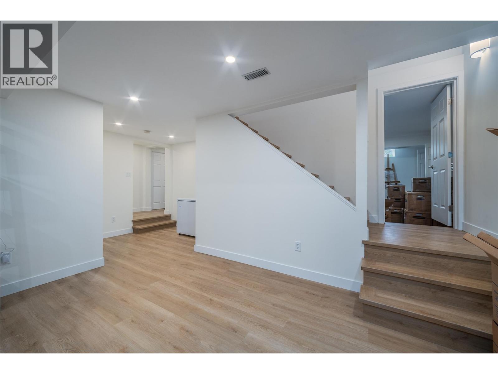 514 Hawes Court, Kelowna, British Columbia  V1W 5C5 - Photo 28 - 10375500