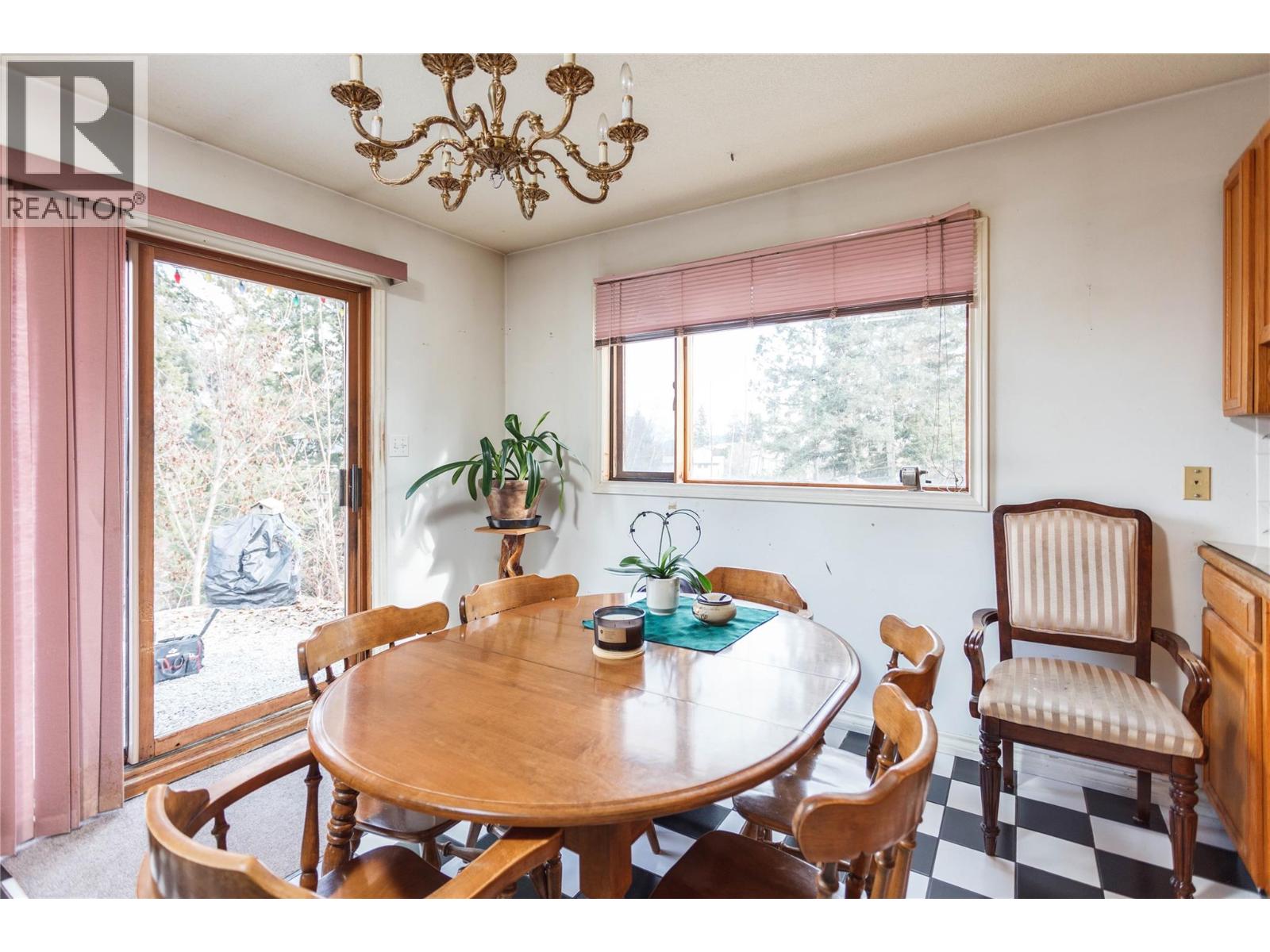 164 Cliffview Drive, Enderby, British Columbia  V4Y 4C1 - Photo 8 - 10375312