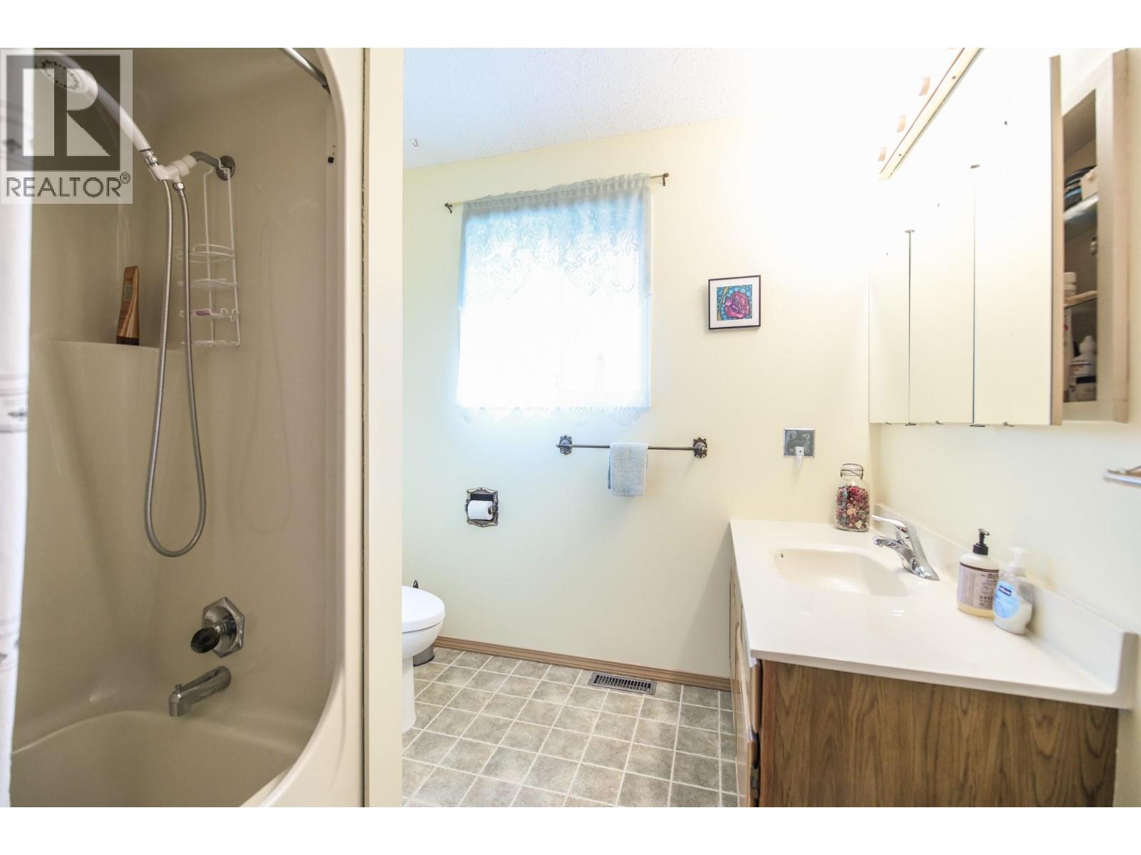 5 Mcintosh Court, Osoyoos, British Columbia  V0H 1V2 - Photo 27 - 10375659