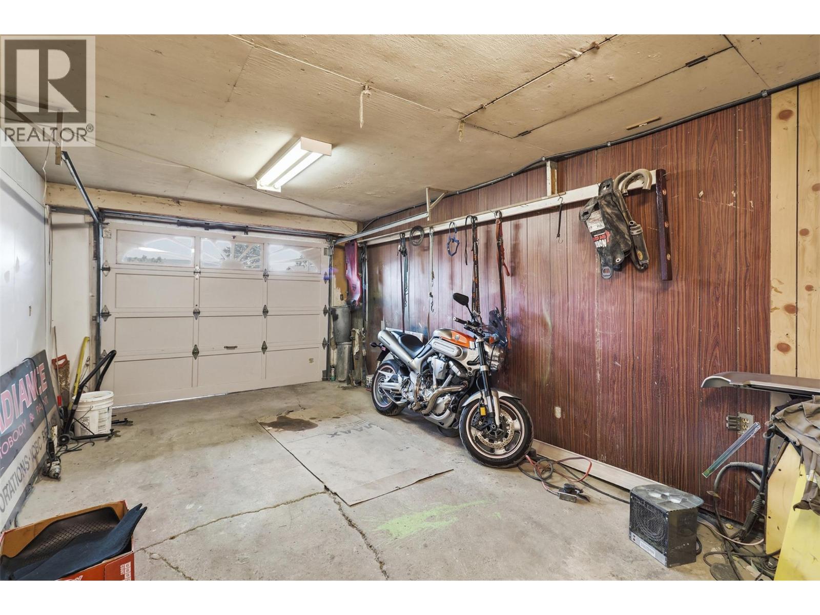 748 Morven Drive, Kamloops, British Columbia  V2B 7T8 - Photo 35 - 10375546