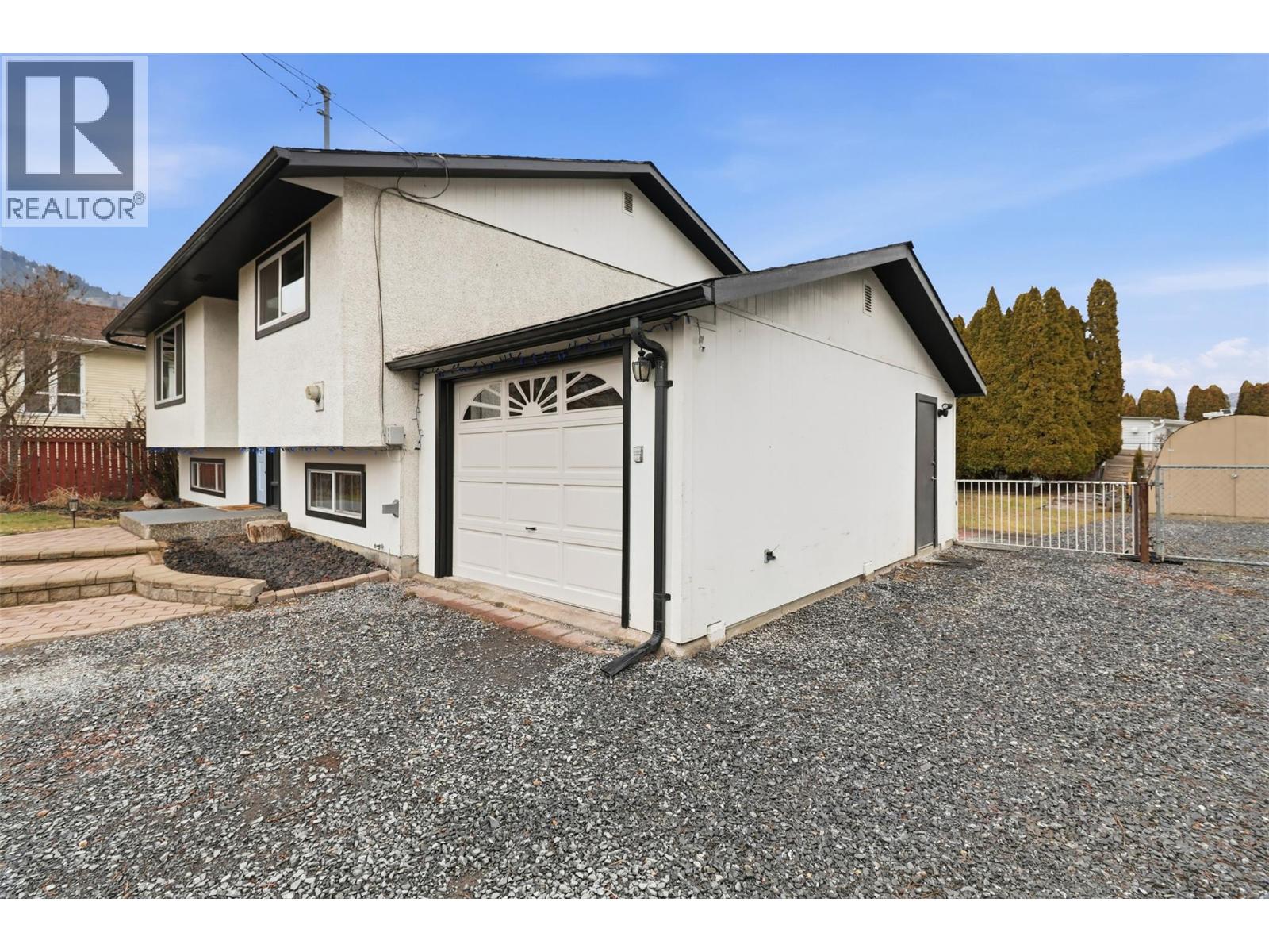 748 Morven Drive, Kamloops, British Columbia  V2B 7T8 - Photo 37 - 10375546