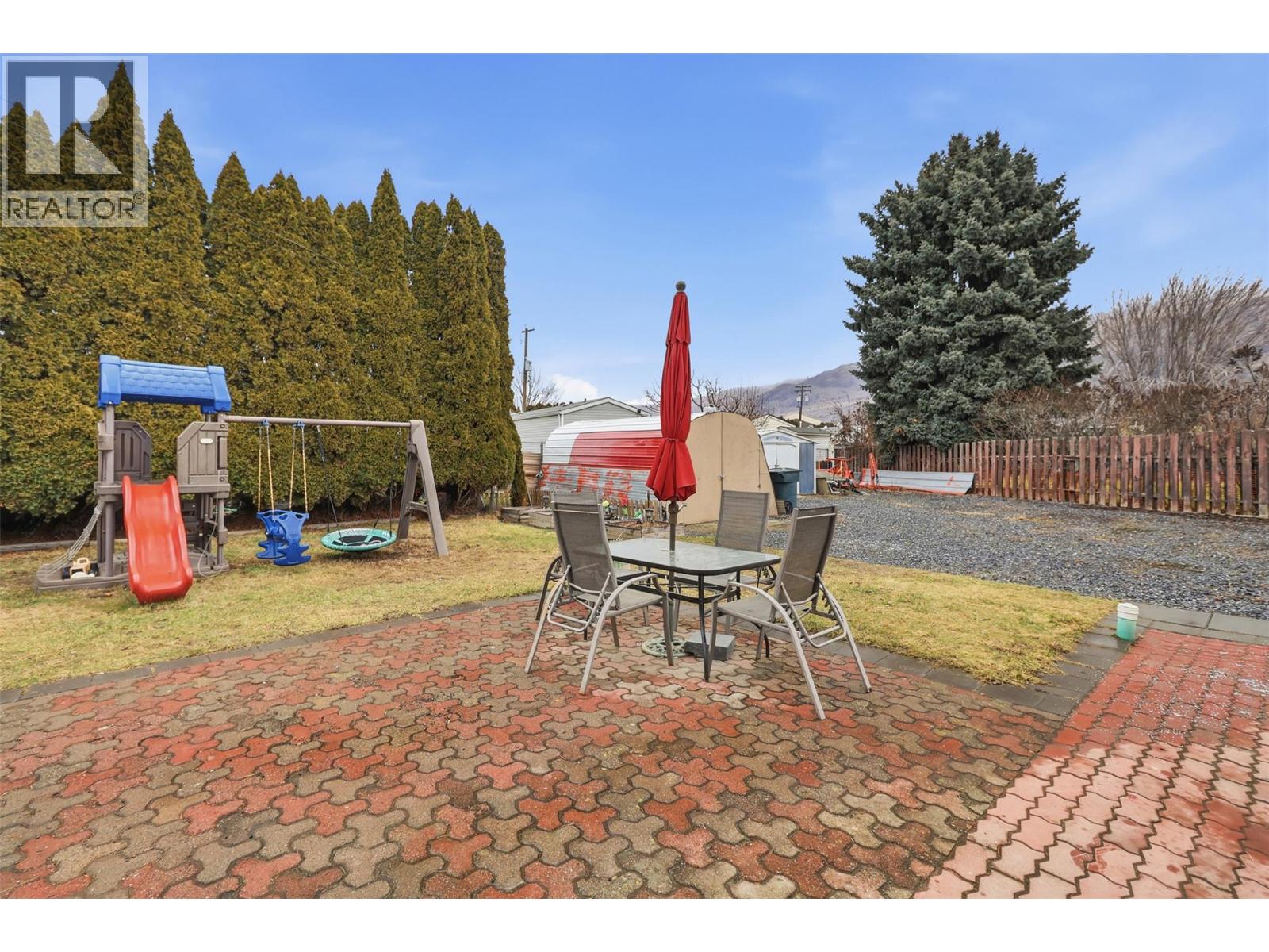 748 Morven Drive, Kamloops, British Columbia  V2B 7T8 - Photo 39 - 10375546