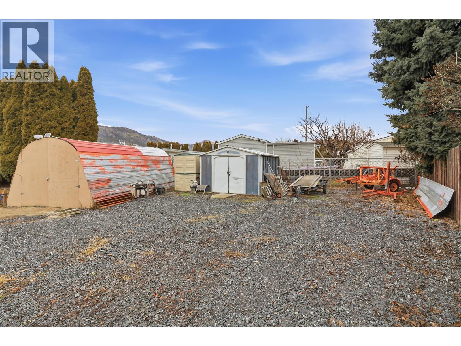748 Morven Drive, Kamloops, British Columbia  V2B 7T8 - Photo 43 - 10375546