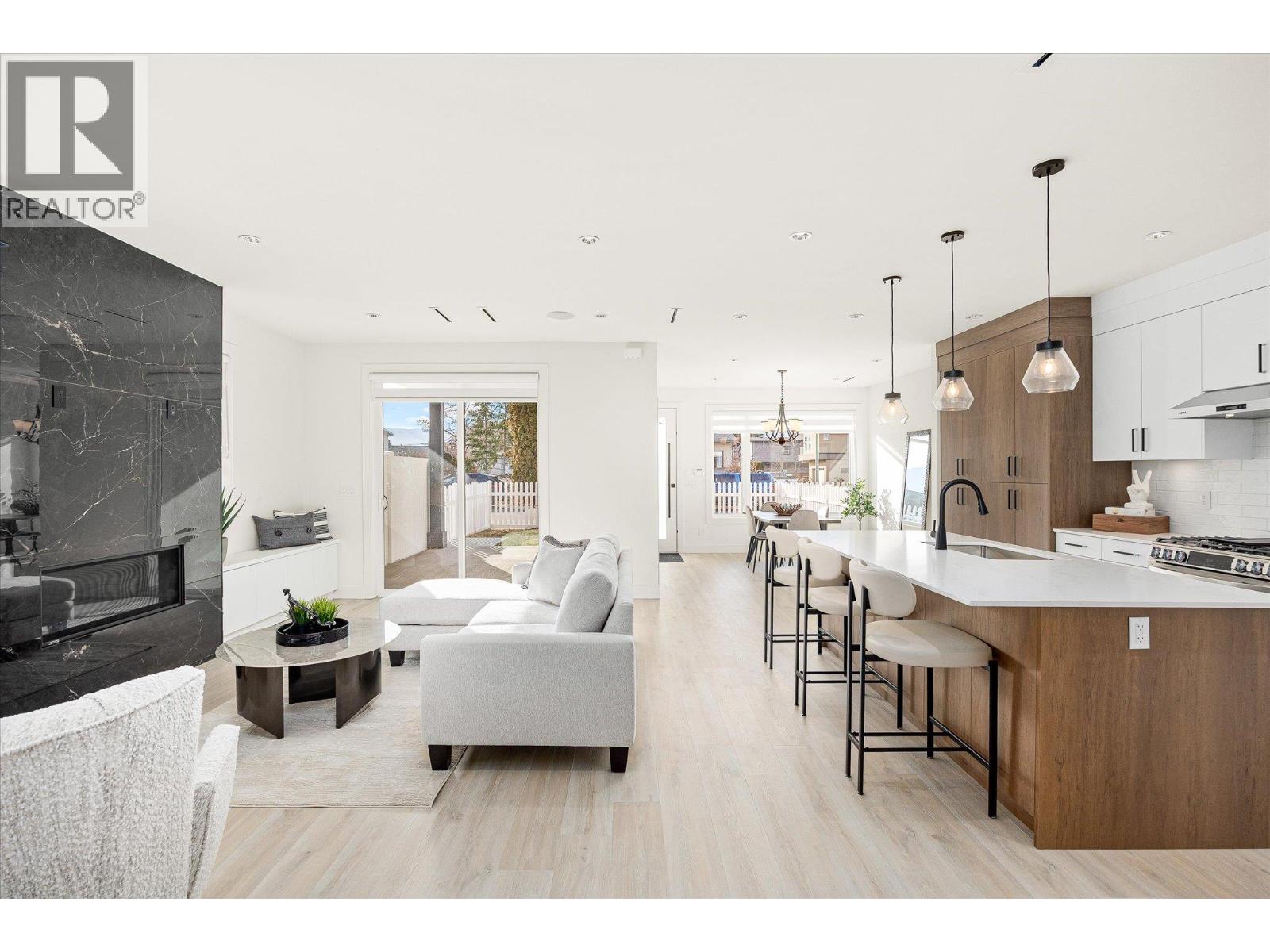 840 Grenfell Avenue Unit# 1, Kelowna, British Columbia  V1Y 5J4 - Photo 2 - 10375788