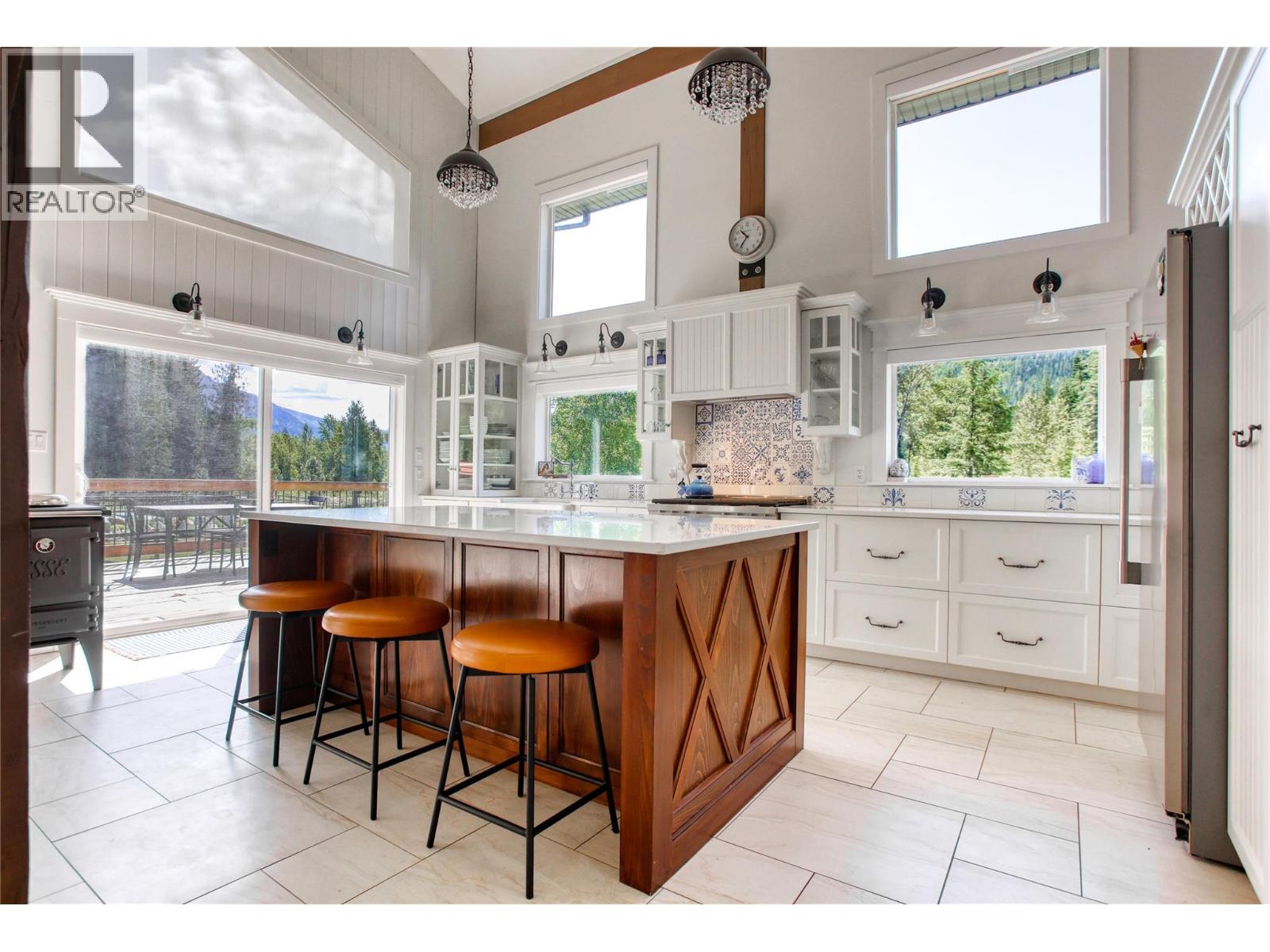 3290 Little Slocan South Road, Winlaw, British Columbia  V0G 2J0 - Photo 7 - 10375666