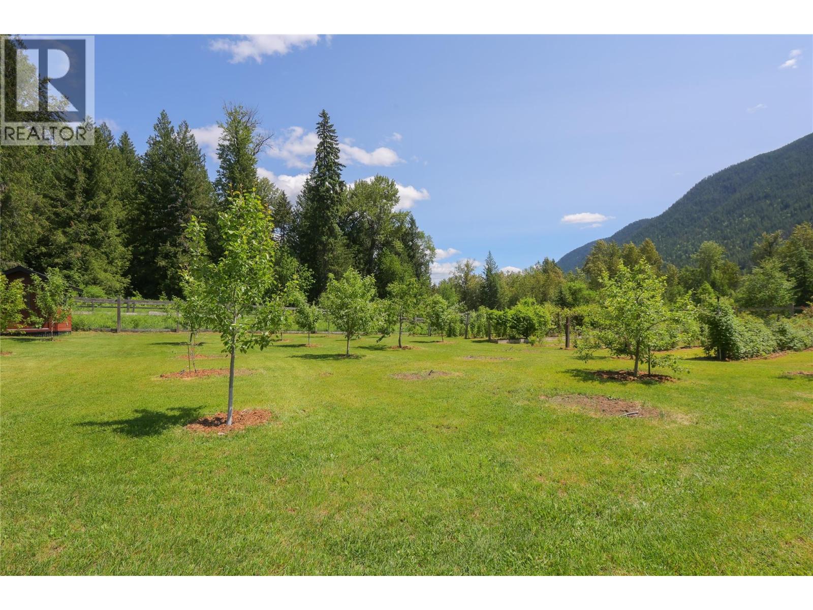 3290 Little Slocan South Road, Winlaw, British Columbia  V0G 2J0 - Photo 78 - 10375666