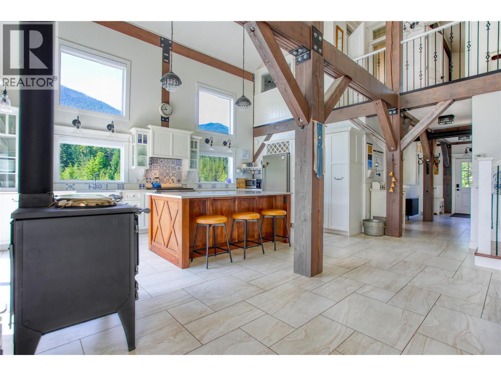 3290 Little Slocan South Road, Winlaw, British Columbia  V0G 2J0 - Photo 9 - 10375666