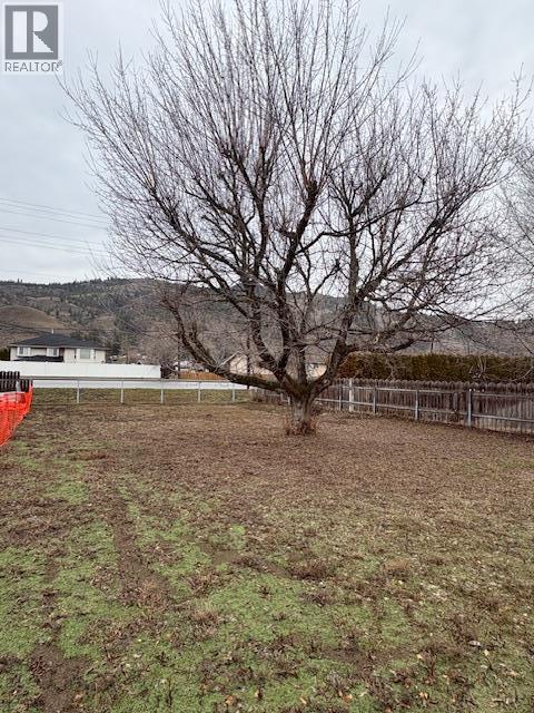 784 Bissette Road, Kamloops, British Columbia  V2B 8H7 - Photo 5 - 10375908