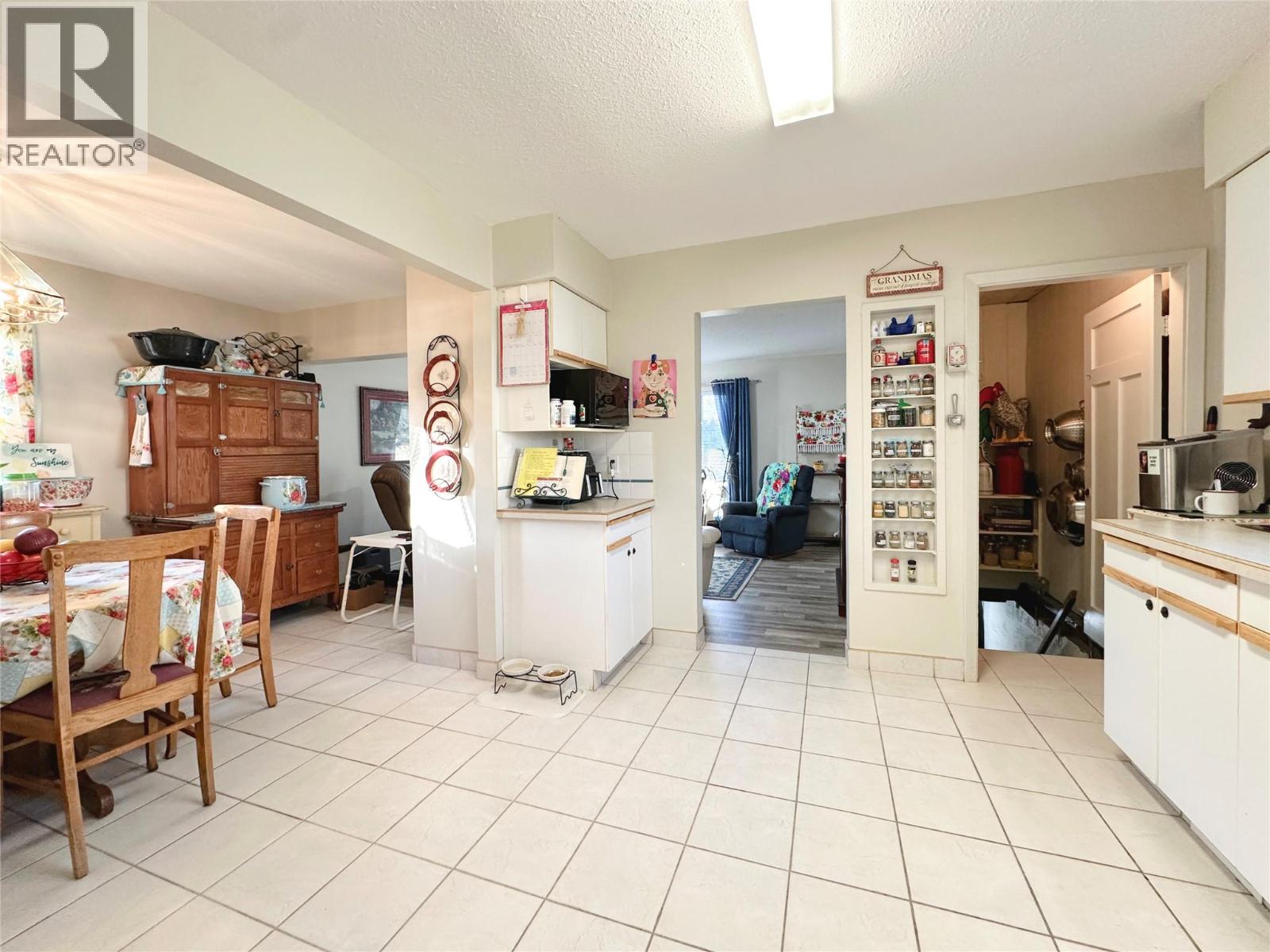 8711 78th Avenue, Osoyoos, British Columbia  V0H 1V0 - Photo 12 - 10375847